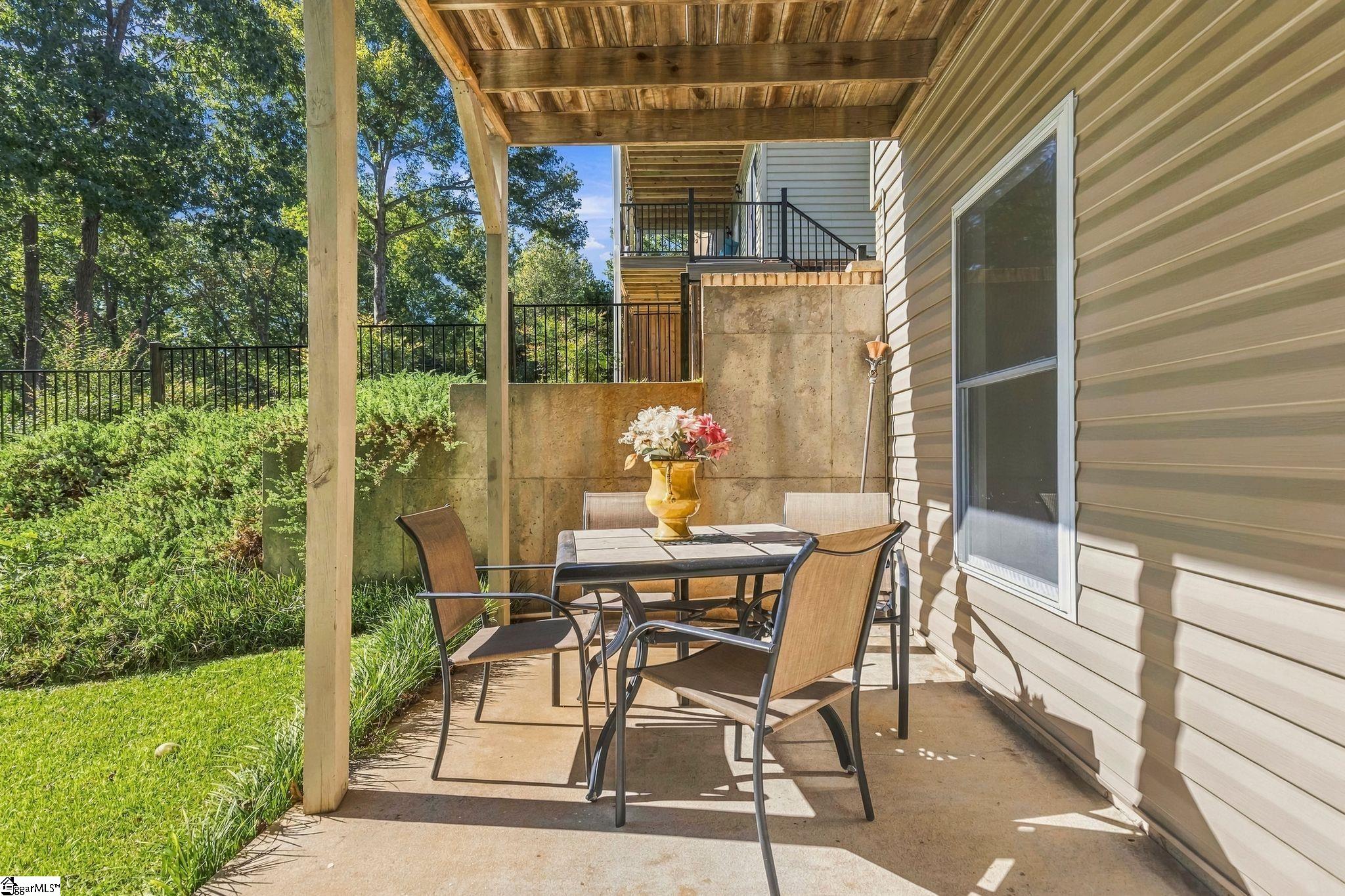 127 Fields Avenue Property Photo 40