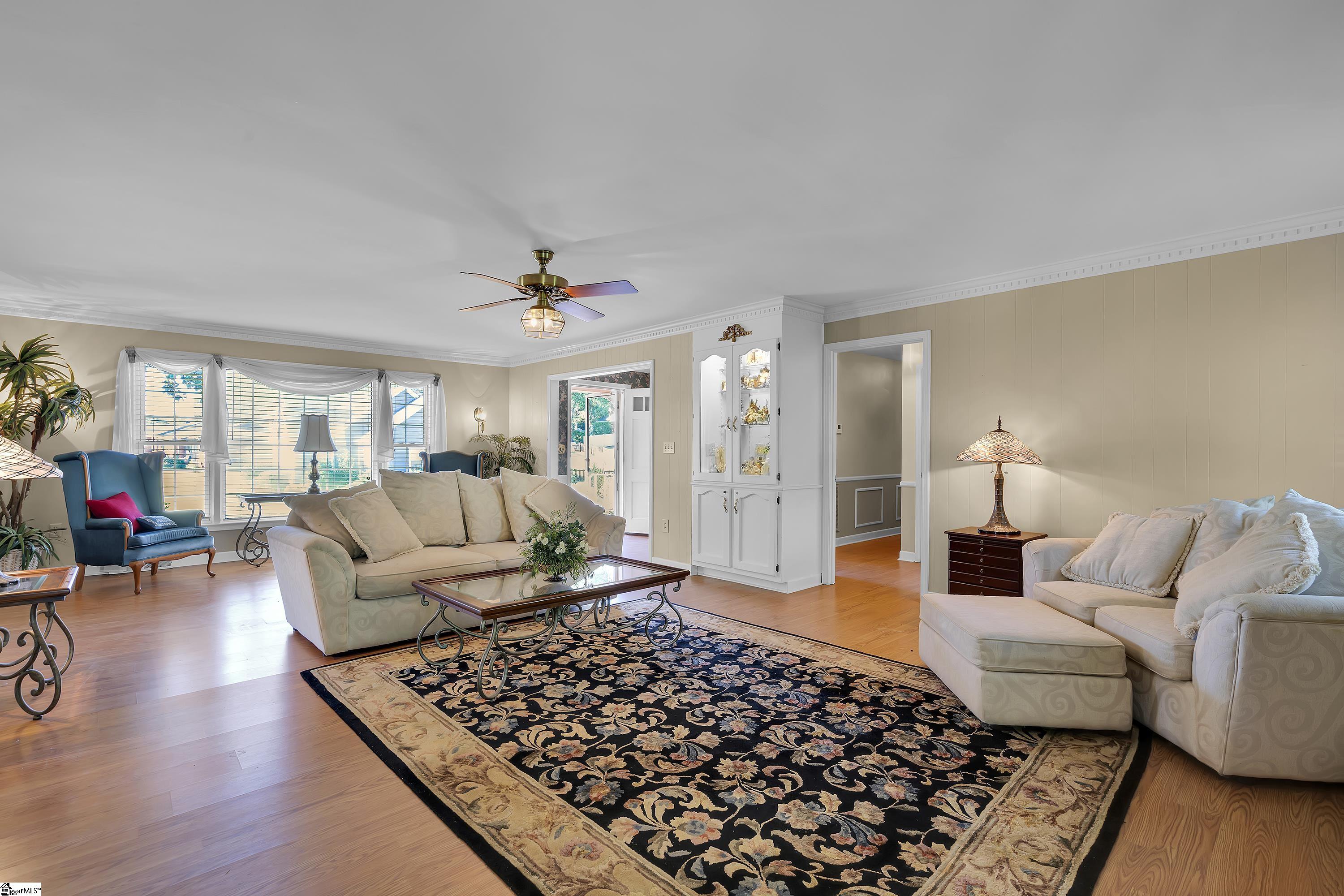 100 Overton Avenue Property Photo 2