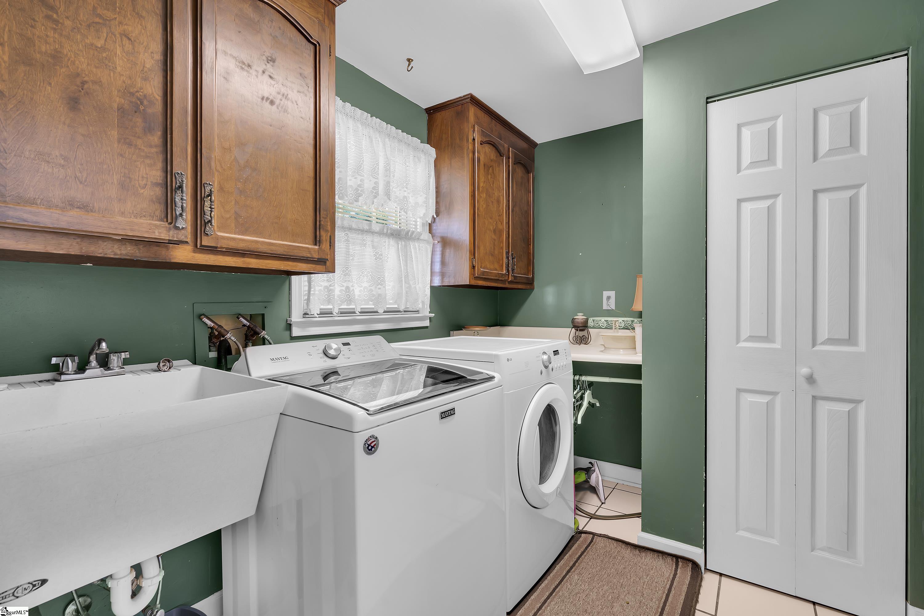 100 Overton Avenue Property Photo 18