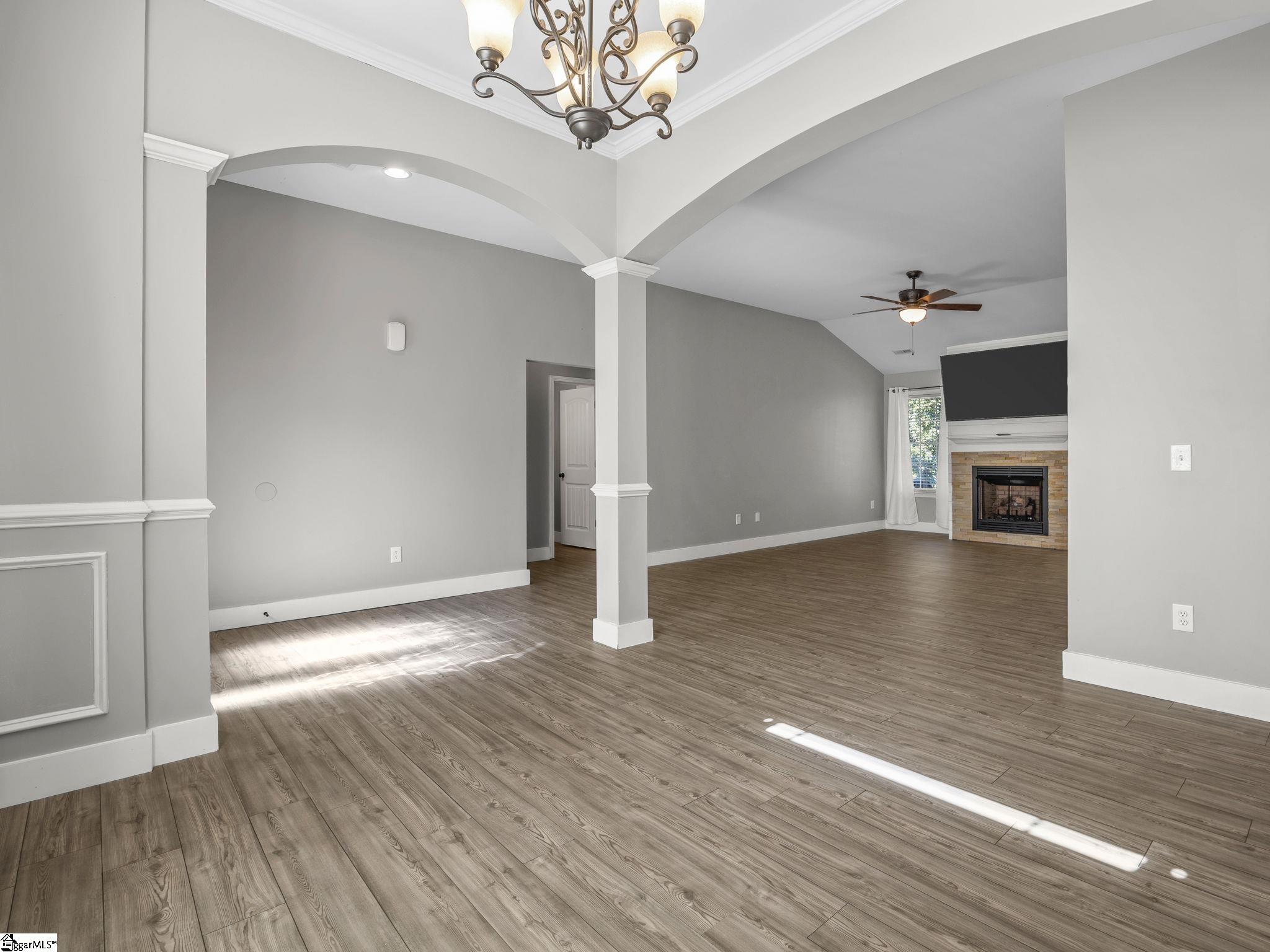 449 Abberly Lane Property Photo 12