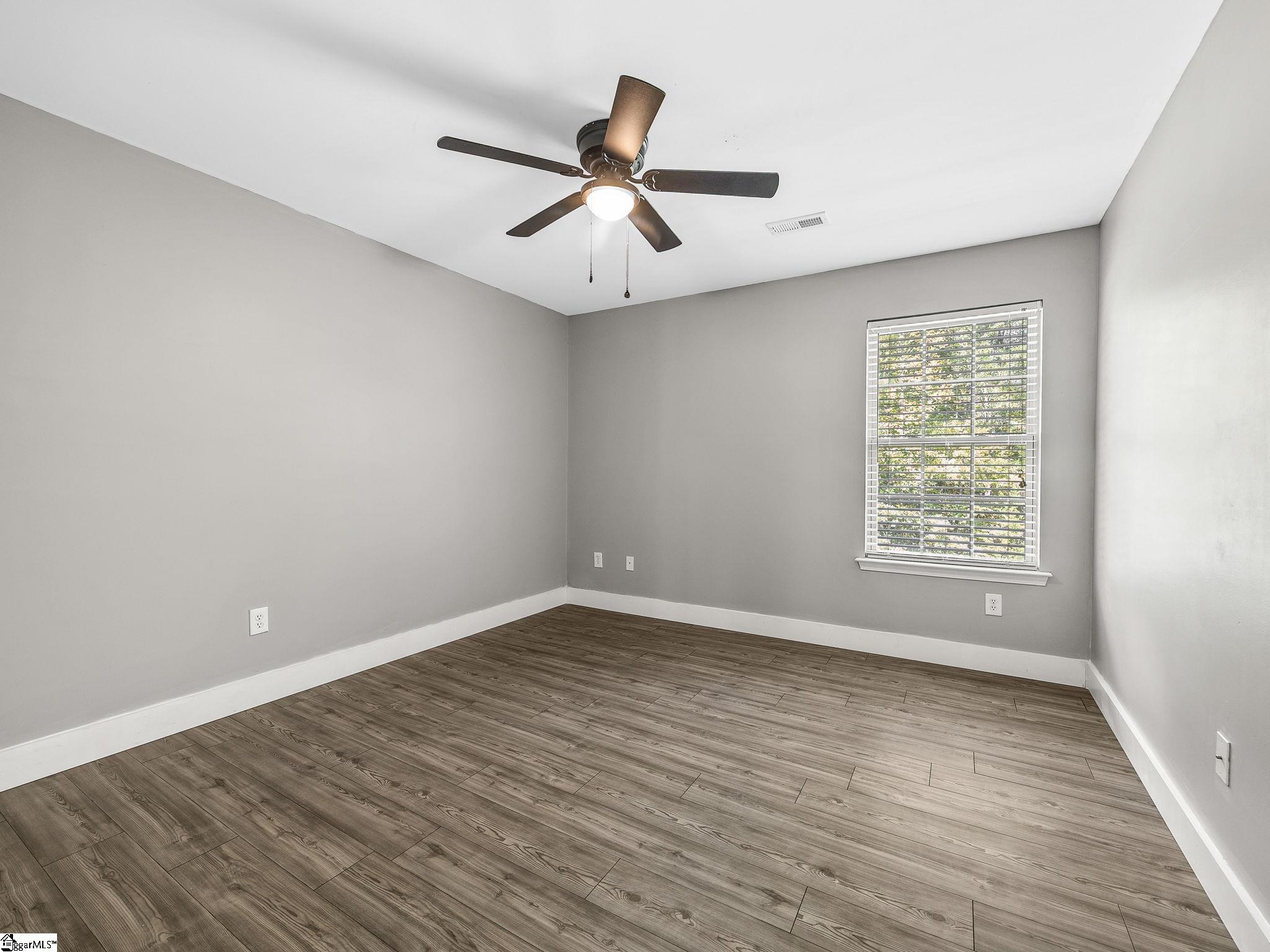 449 Abberly Lane Property Photo 29
