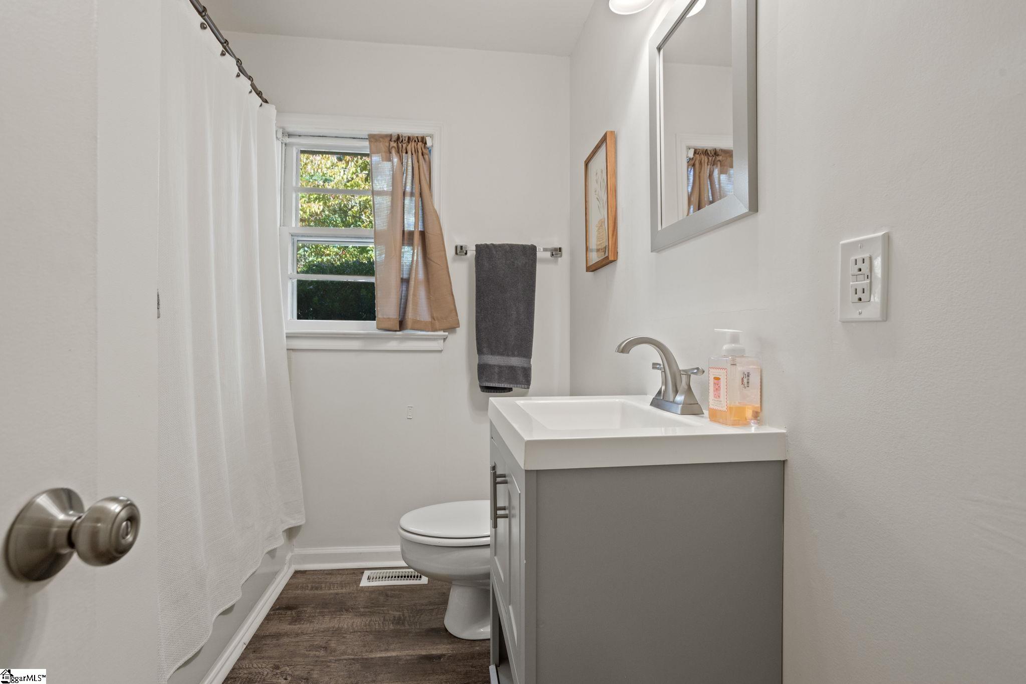 31 Nottingham Road Property Photo 18