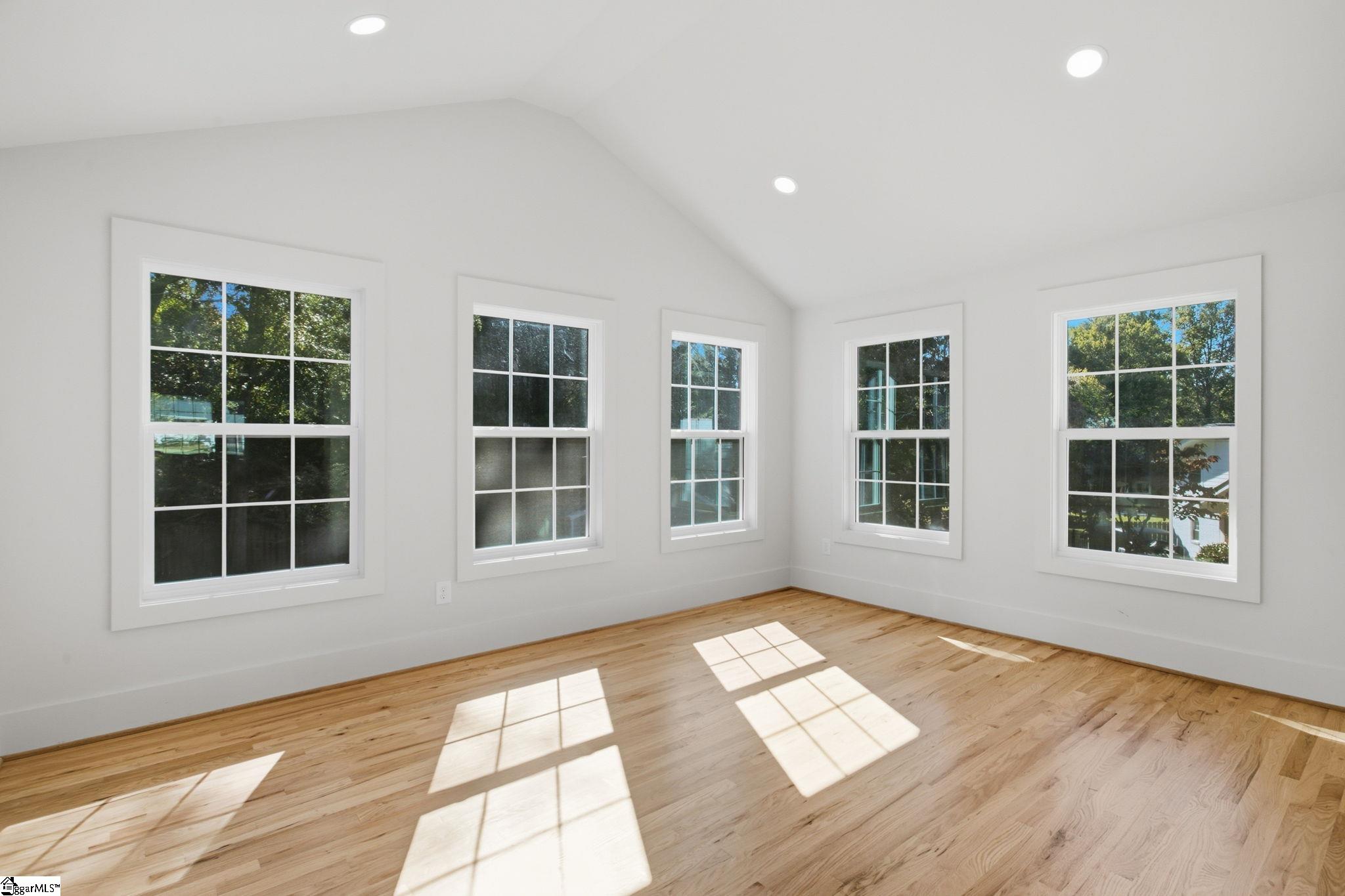 622 Carolina Avenue Property Photo 10
