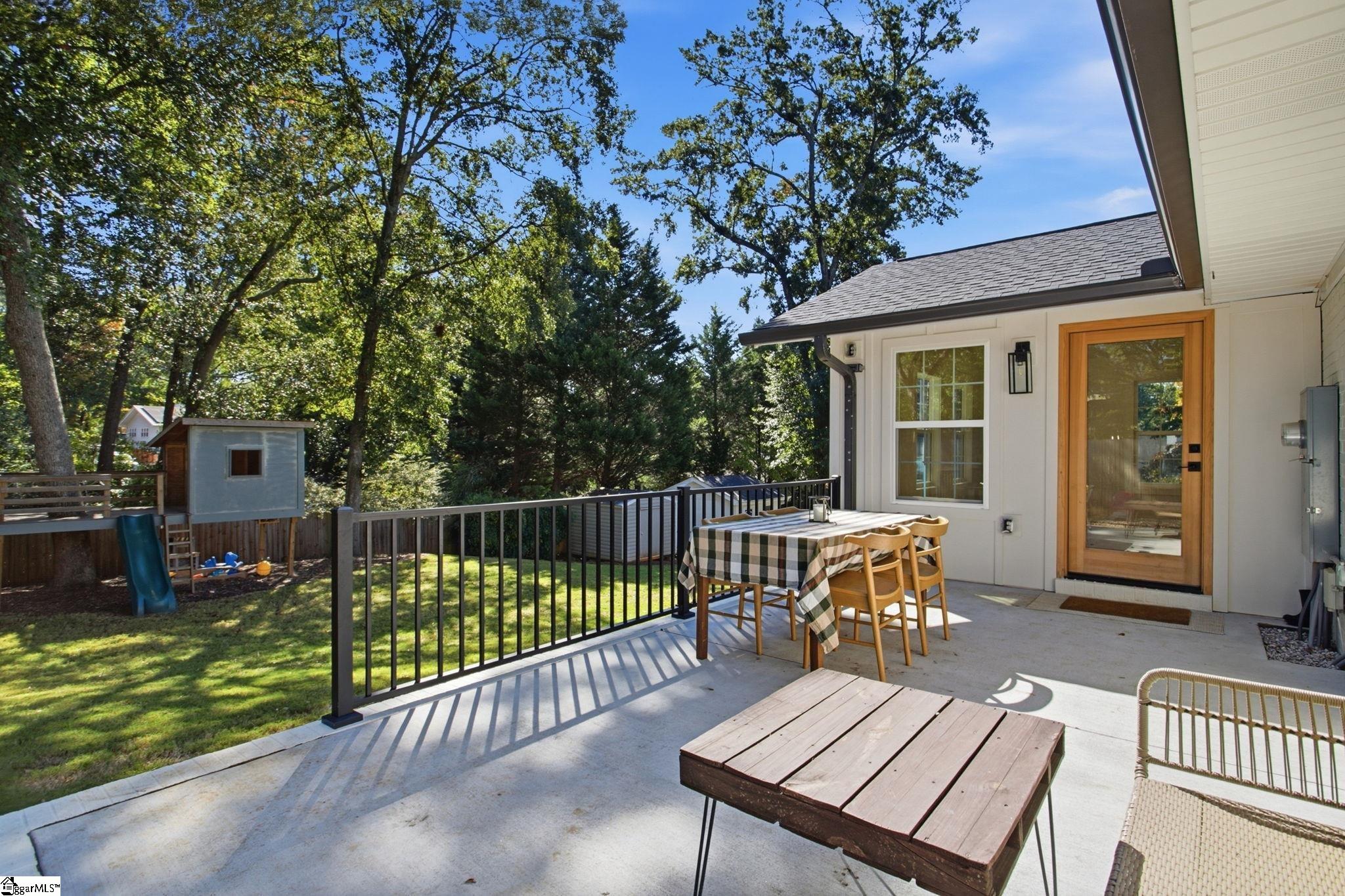622 Carolina Avenue Property Photo 37
