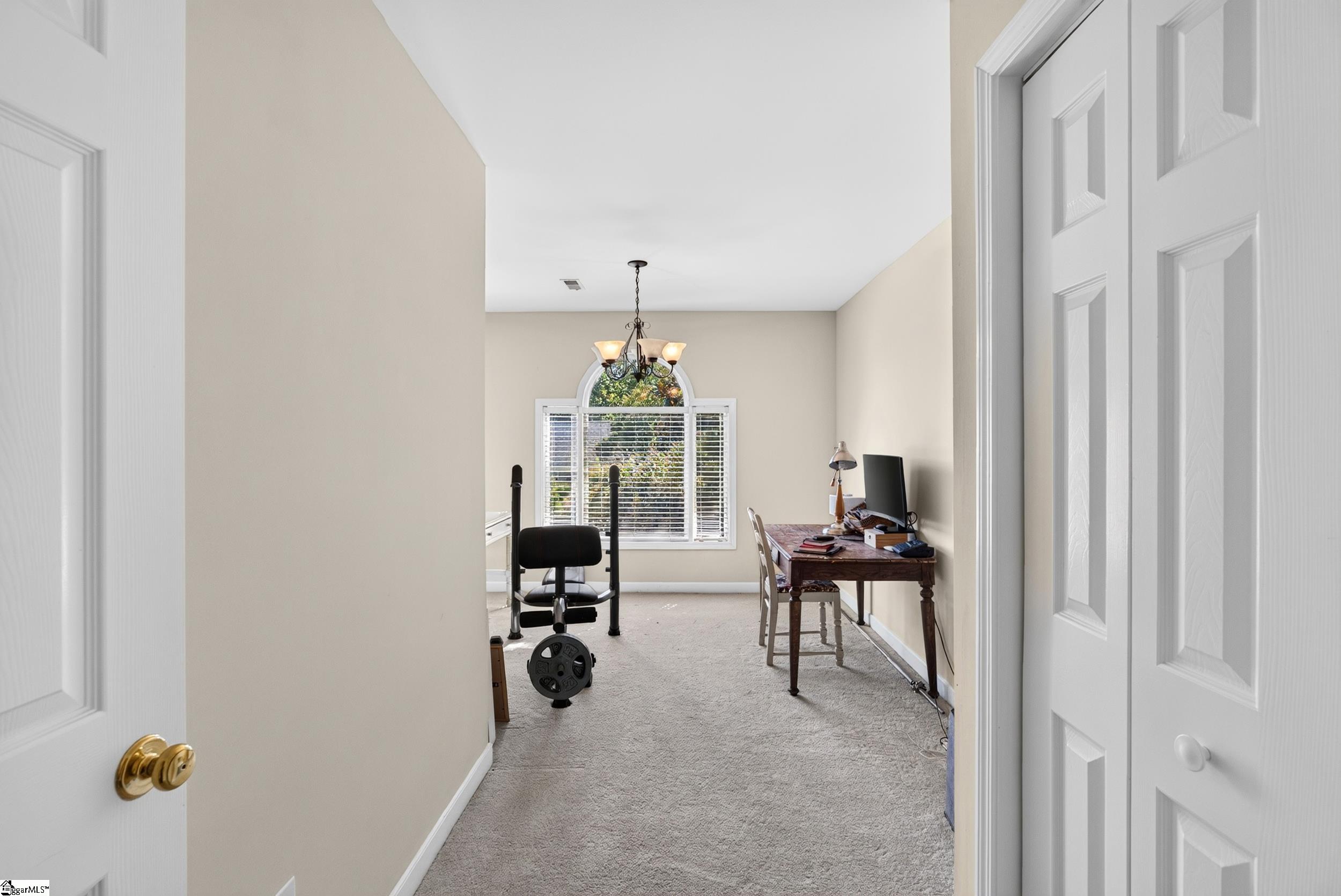 225 E Shallowstone Road Property Photo 17