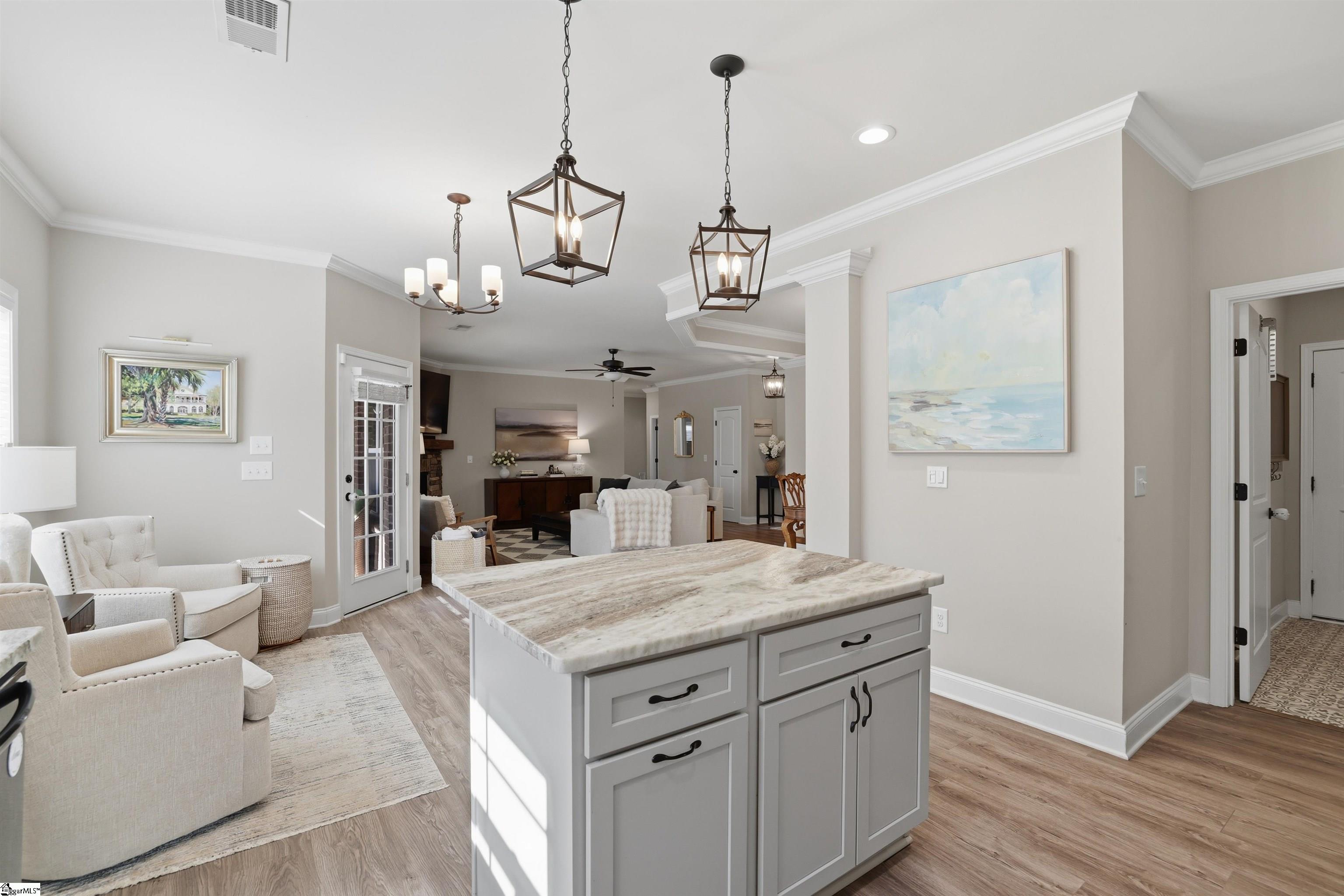 105 Oaktree Way Property Photo 10