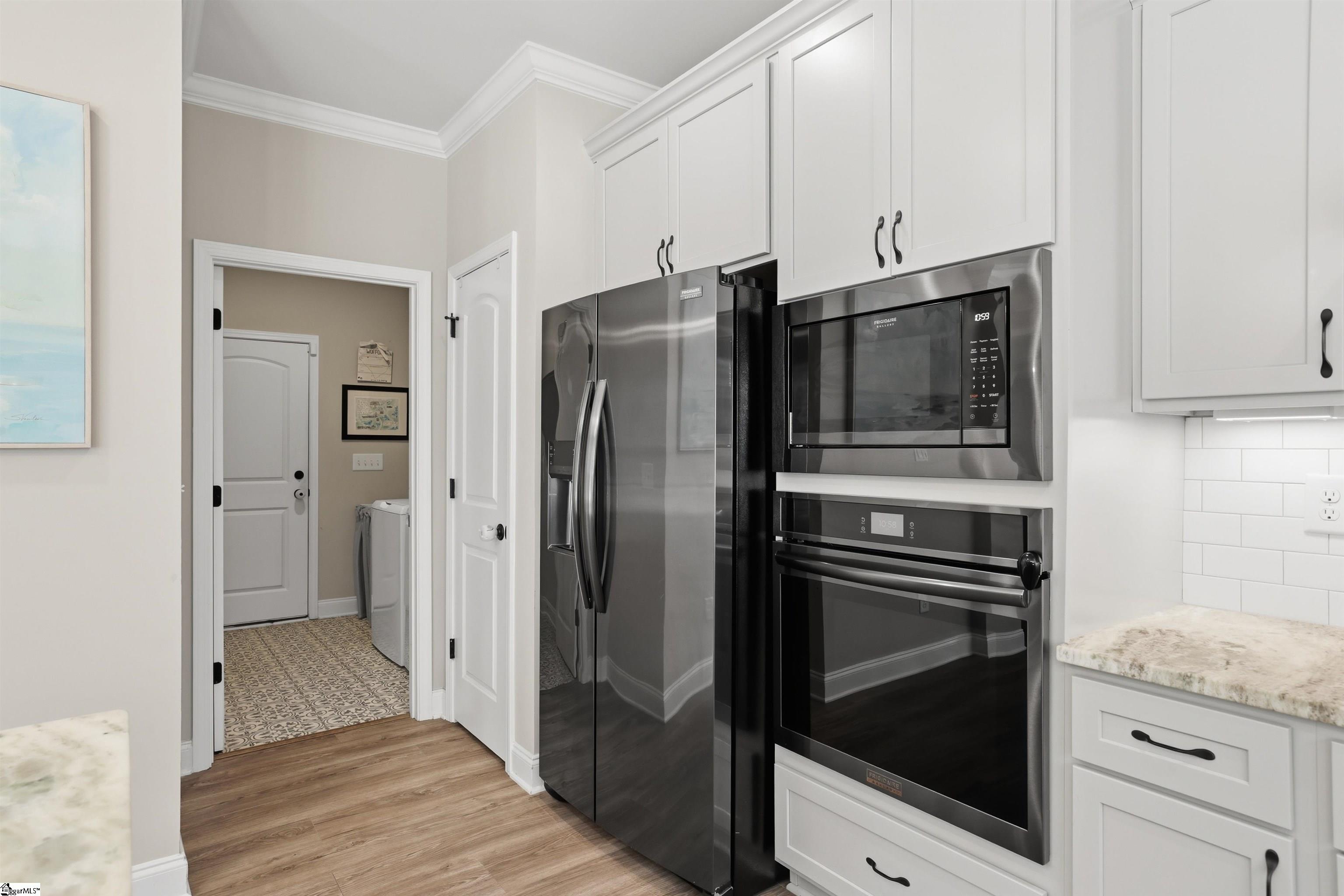 105 Oaktree Way Property Photo 14