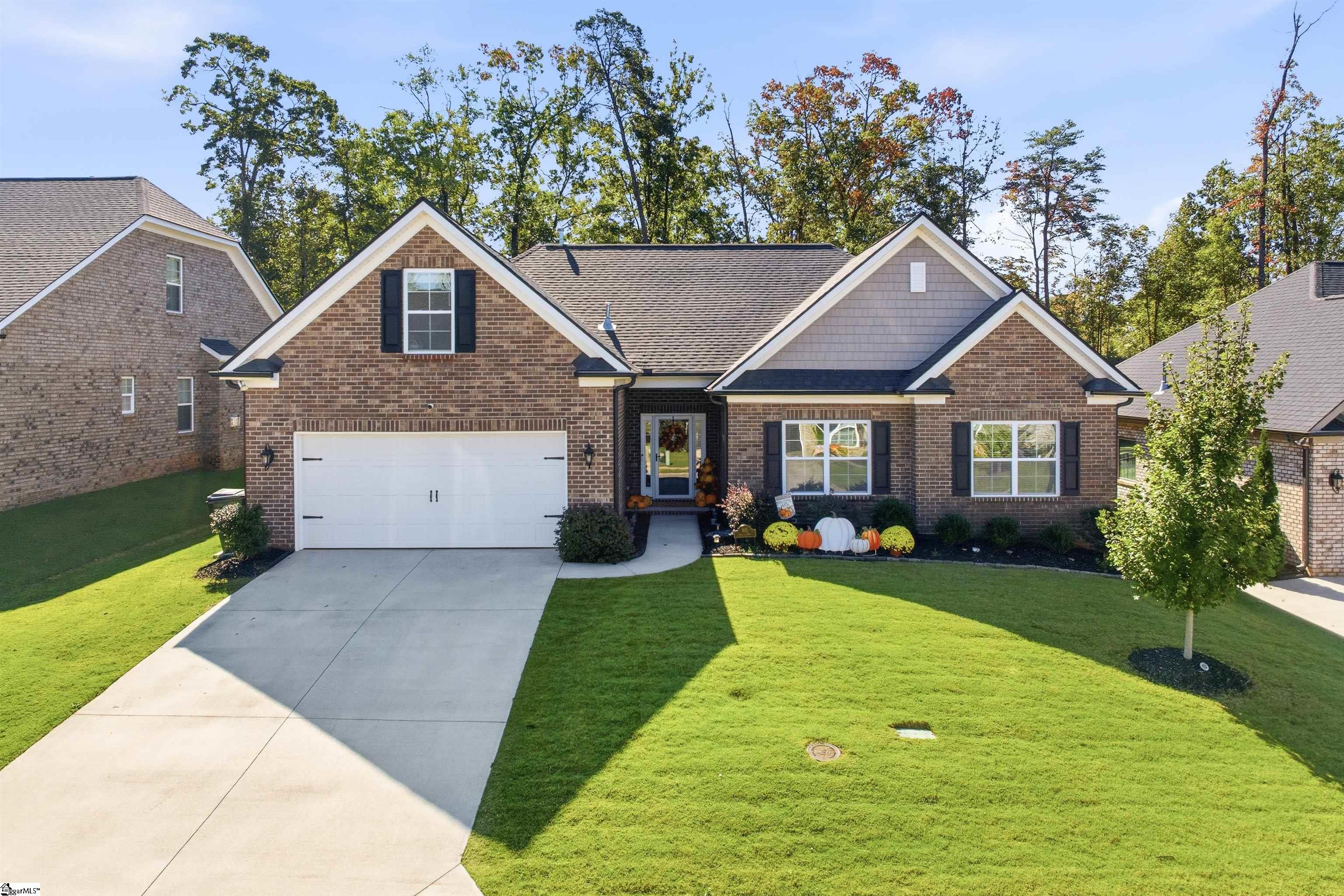 105 Oaktree Way Property Photo 42