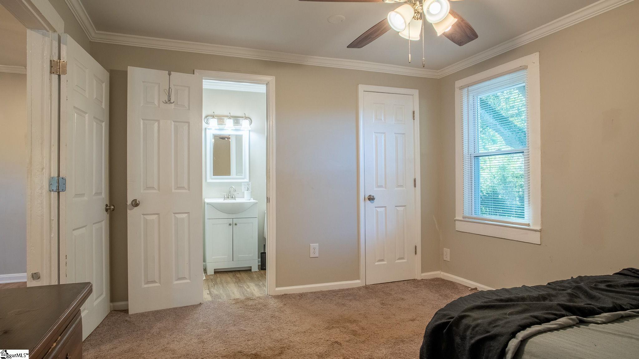 284 Pumpkintown Highway Property Photo 6