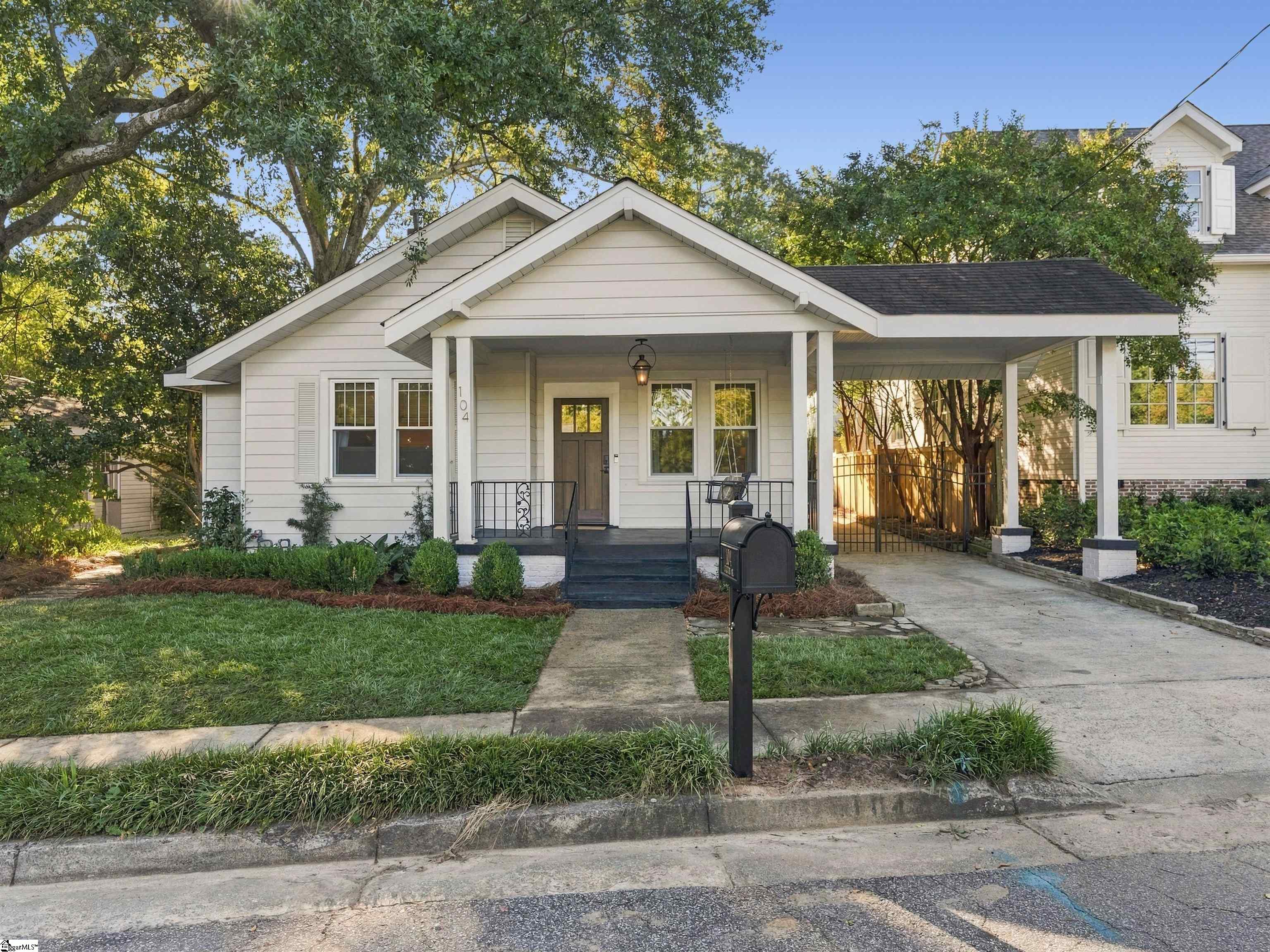 104 Cureton Street Property Photo 1
