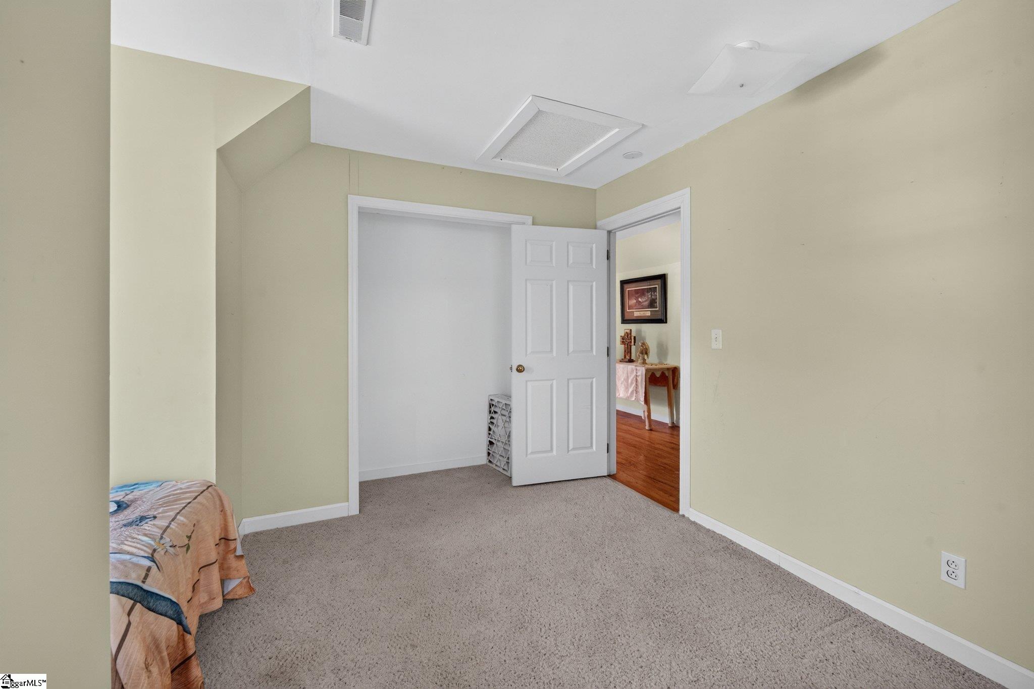 215 Coburn Drive Property Photo 40