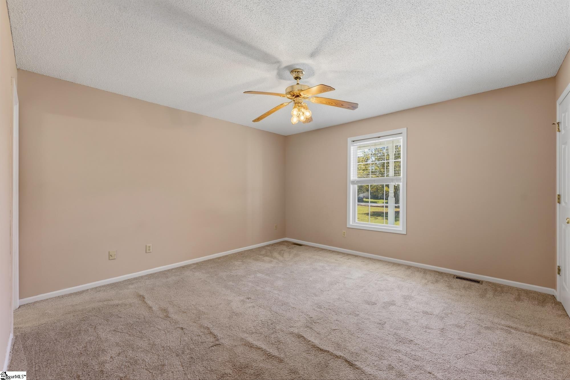 108 J Chris Drive Property Photo 19
