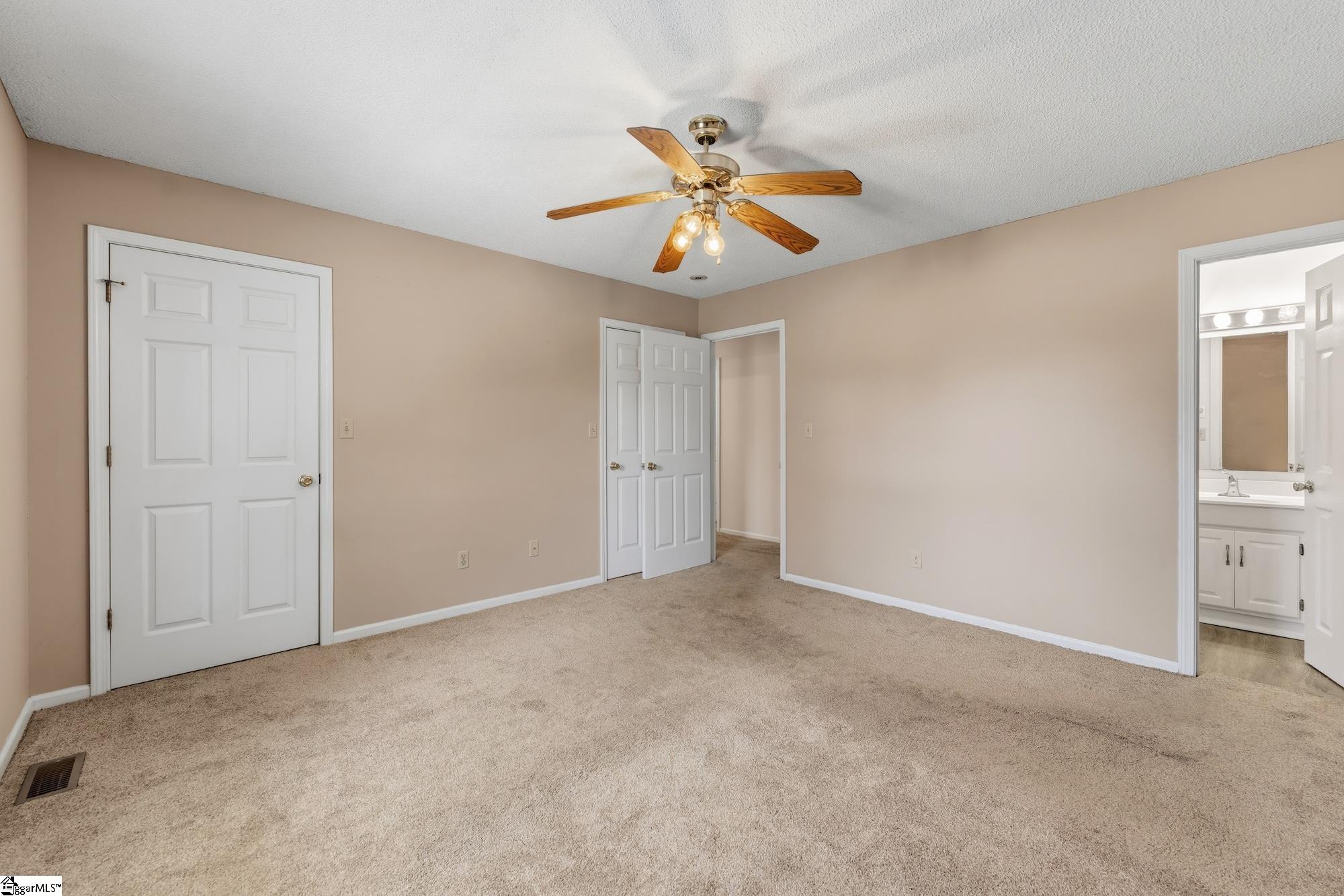 108 J Chris Drive Property Photo 21