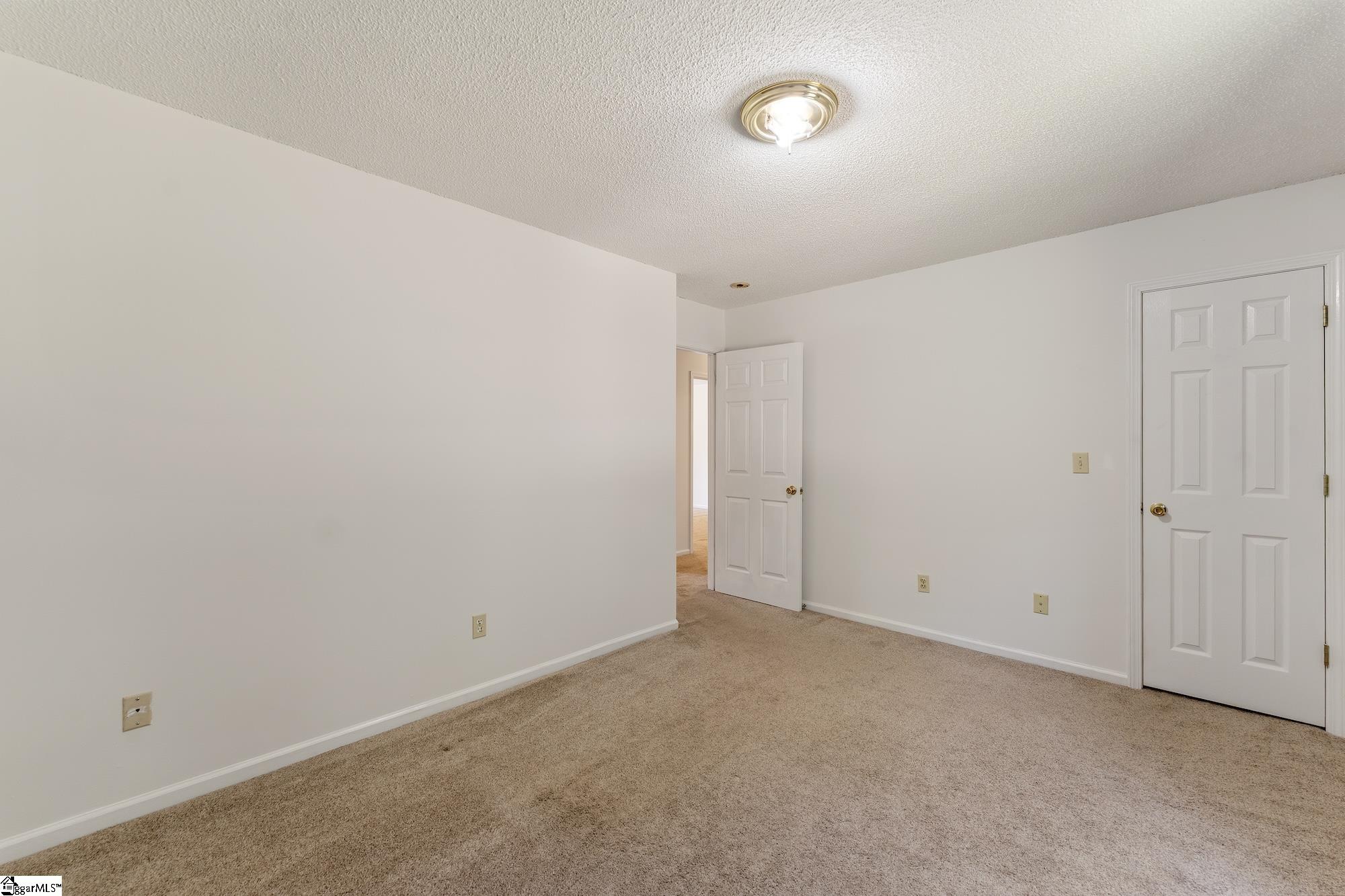 108 J Chris Drive Property Photo 24