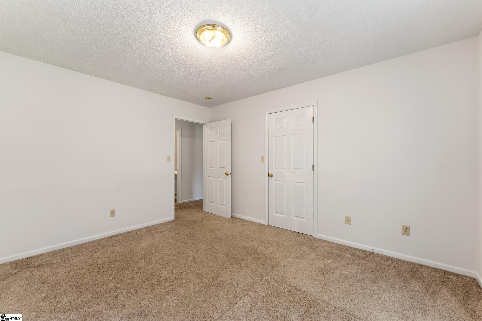108 J Chris Drive Property Photo 27