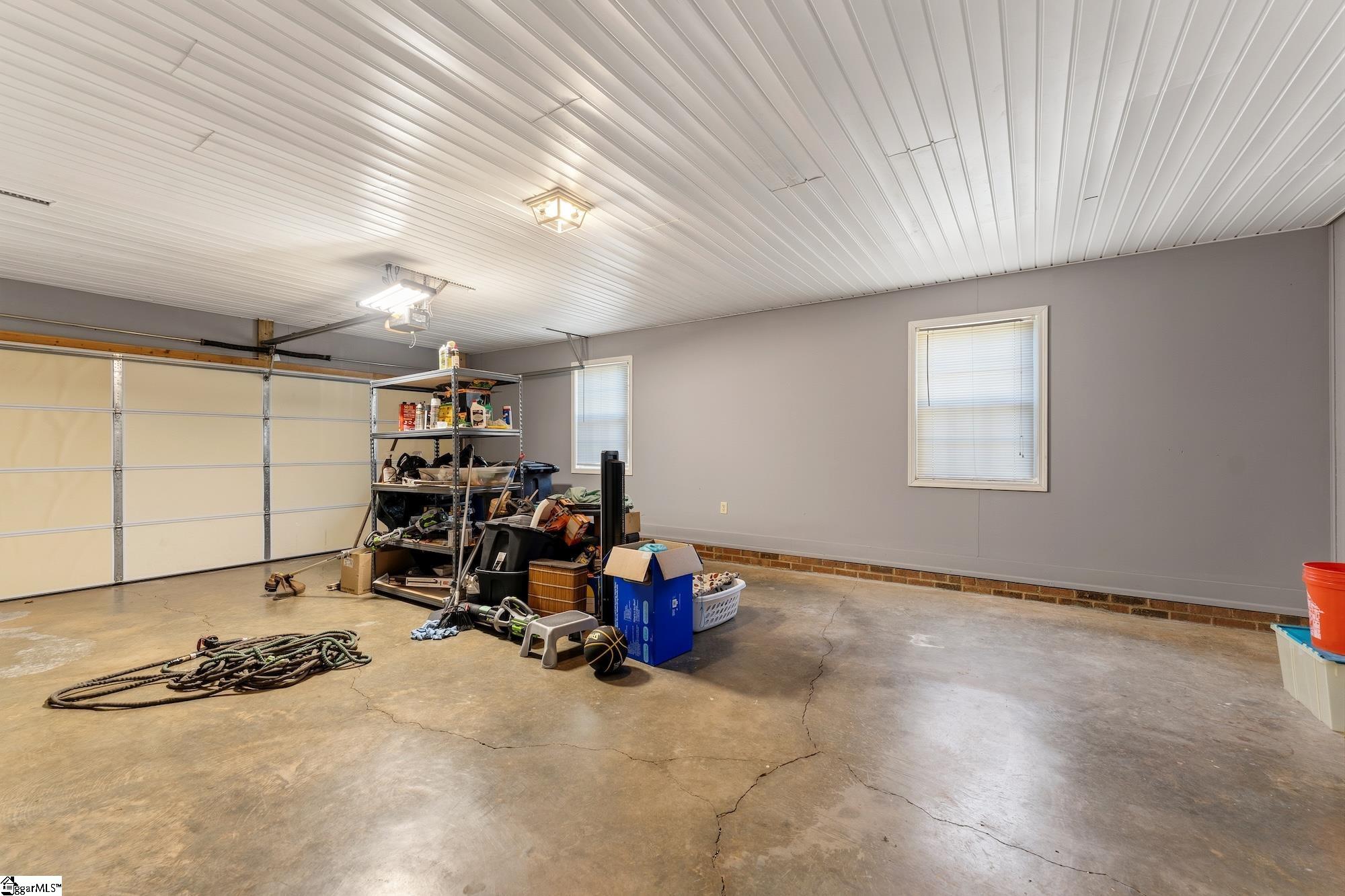 108 J Chris Drive Property Photo 35