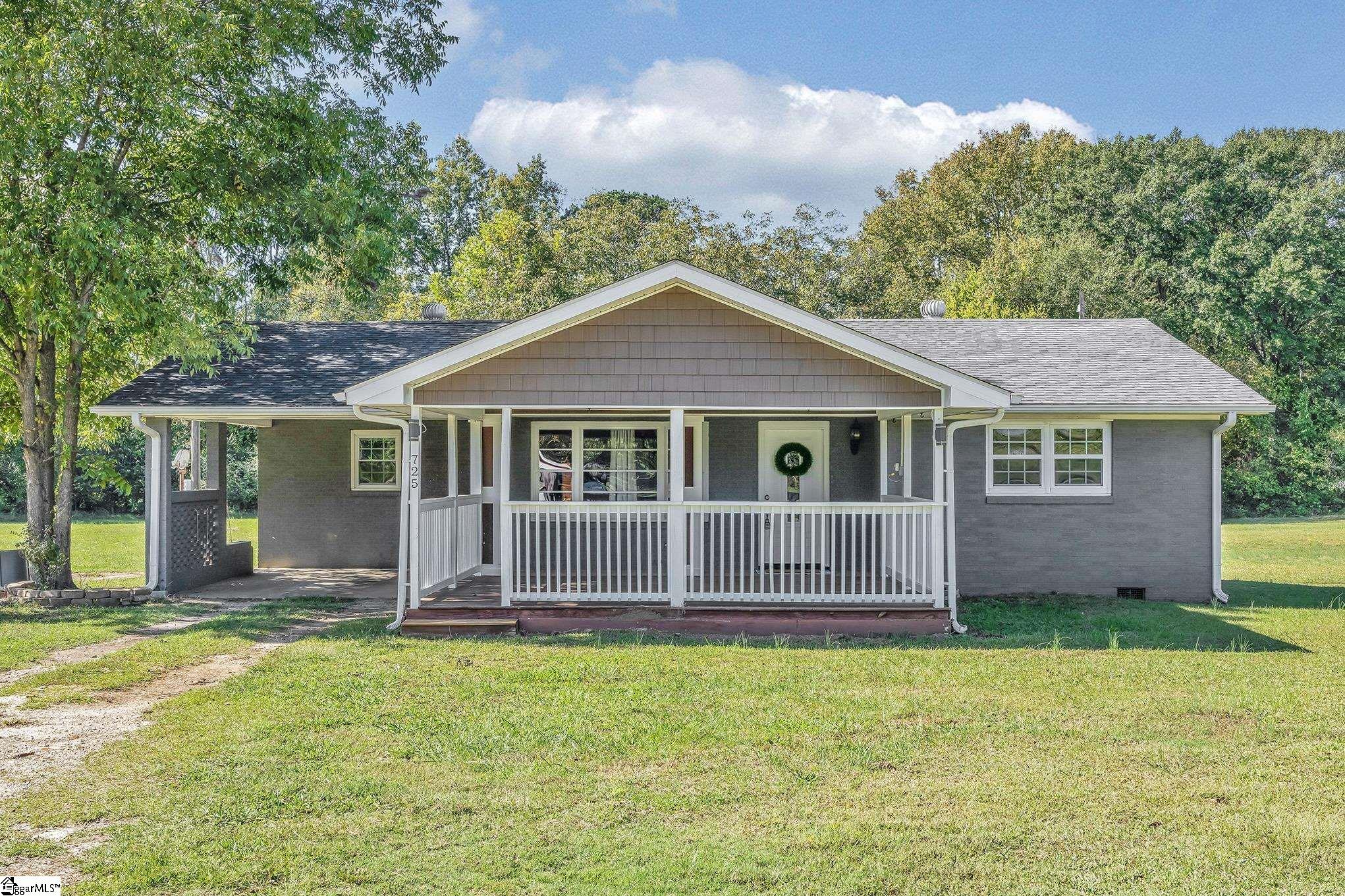 725 Clinkscales Road Property Photo 1
