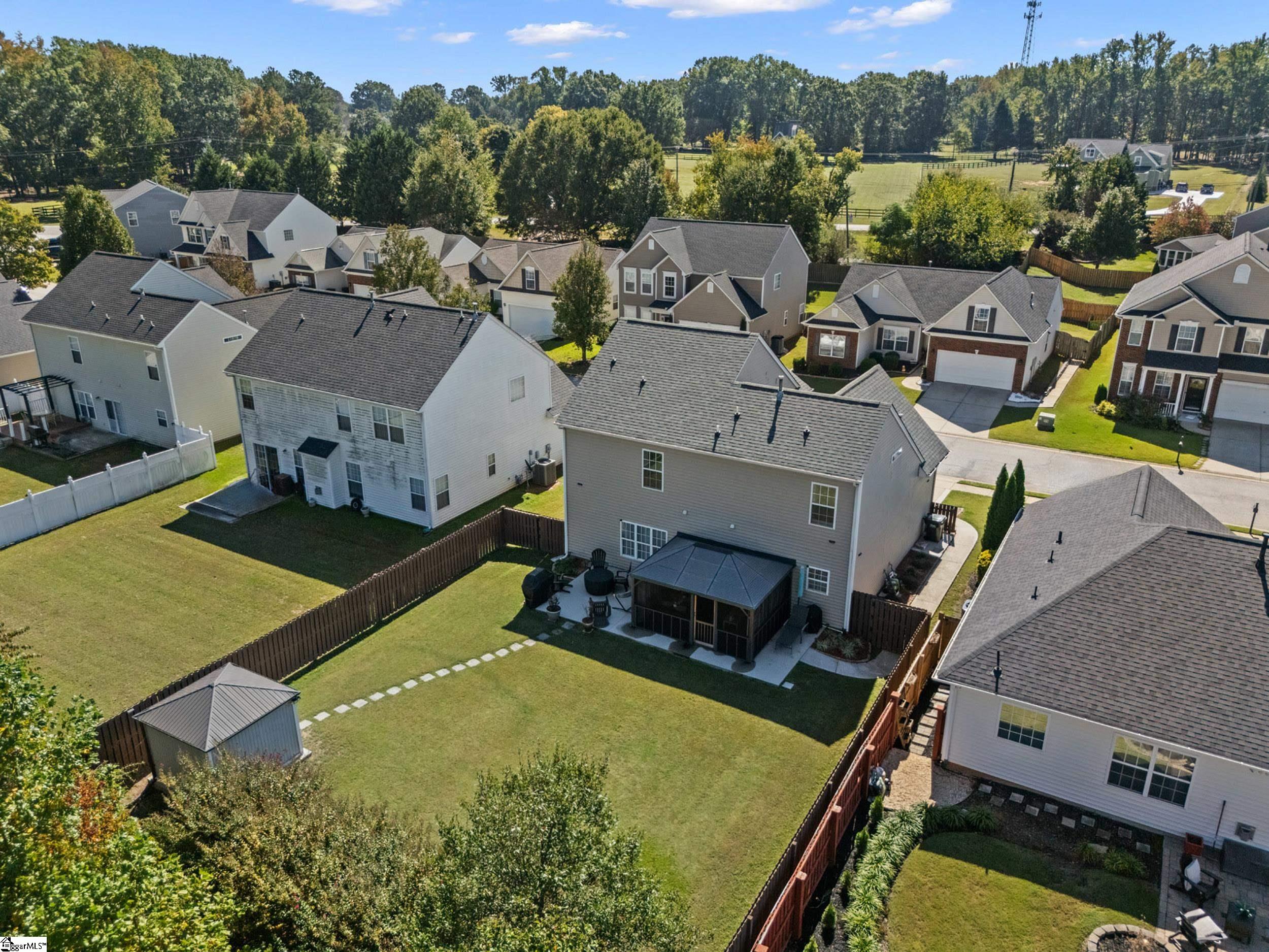 16 Paranor Drive Property Photo 41