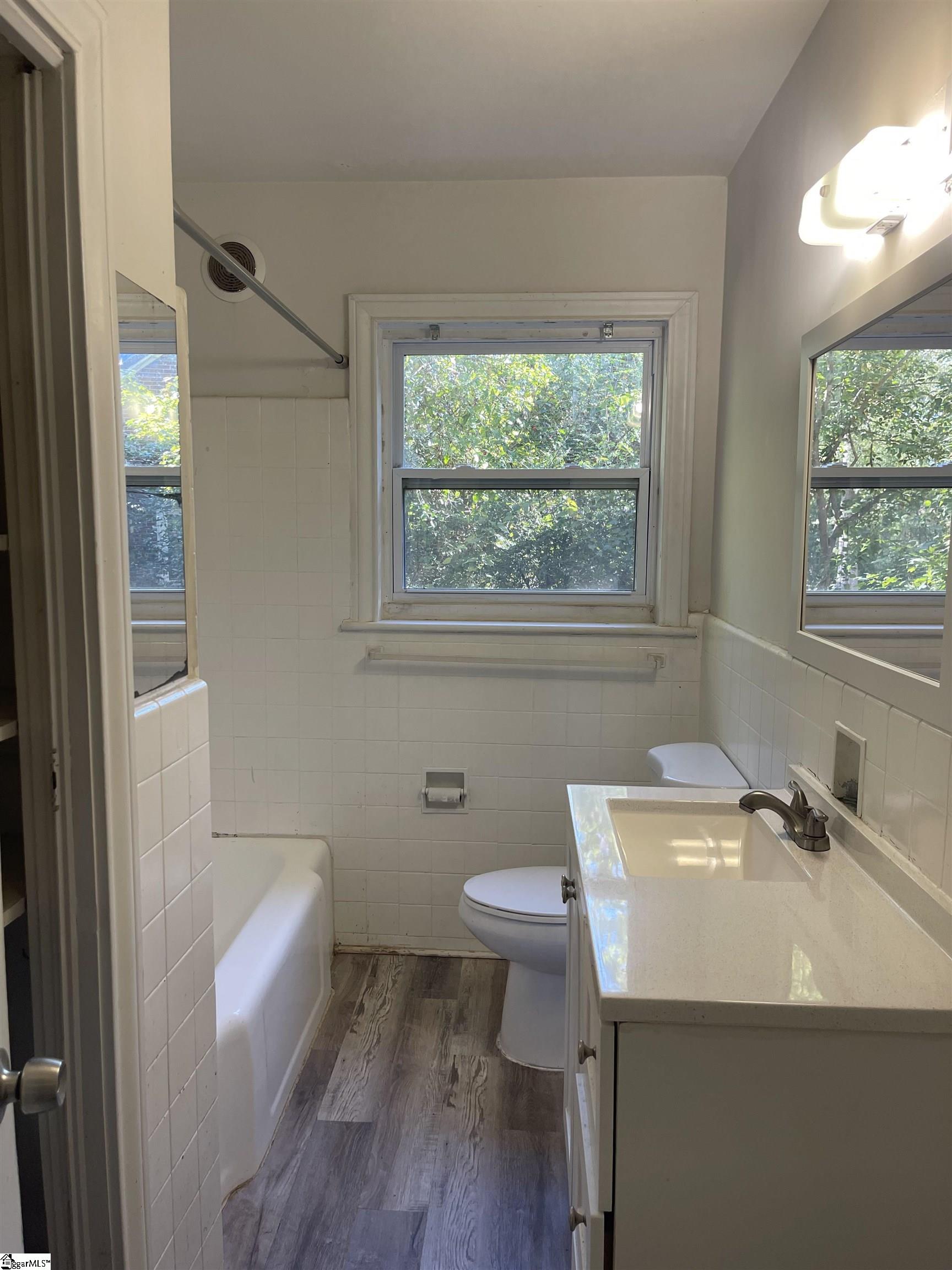 502 E Franklin Street Property Photo 19
