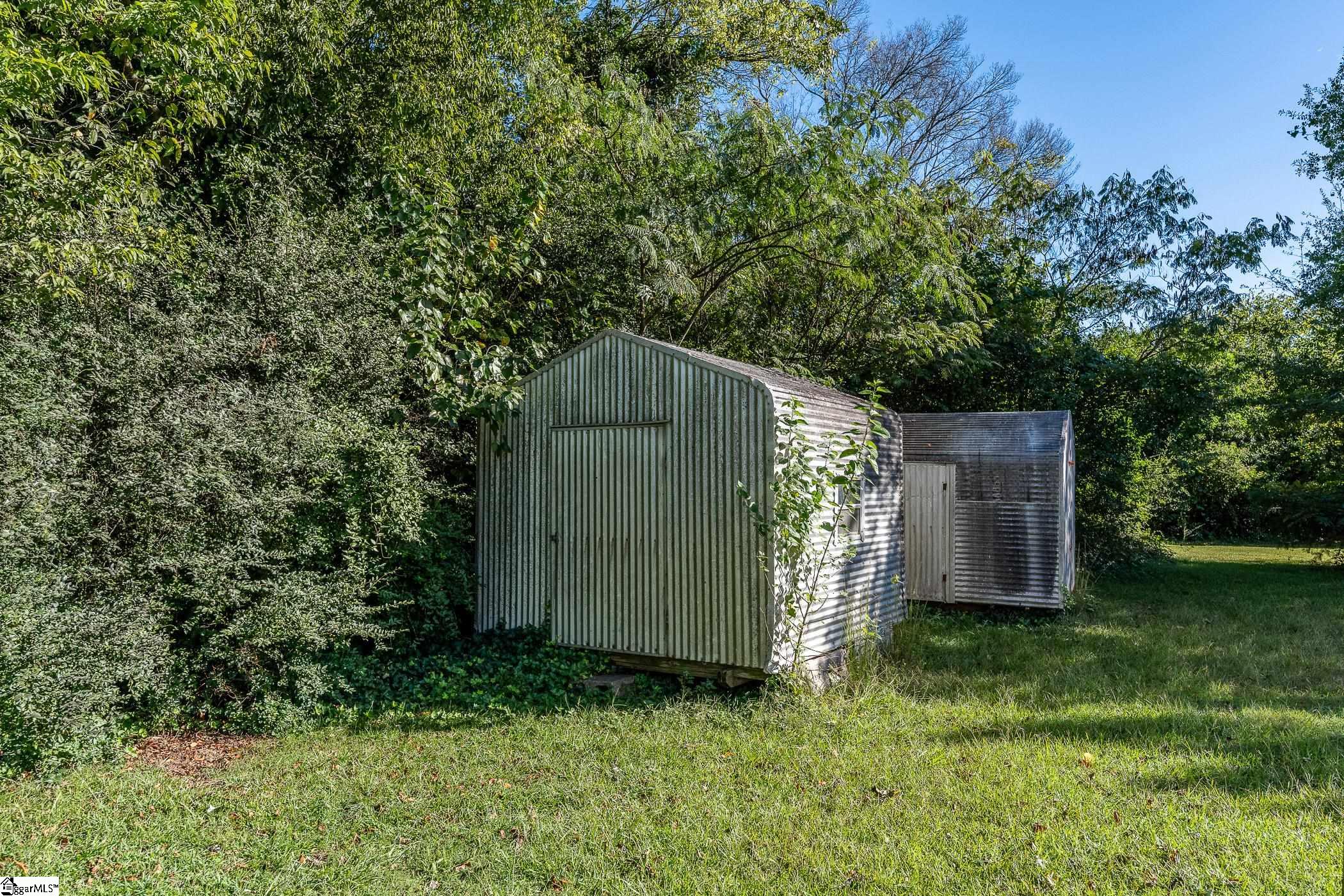 303 Pine Street Property Photo 26