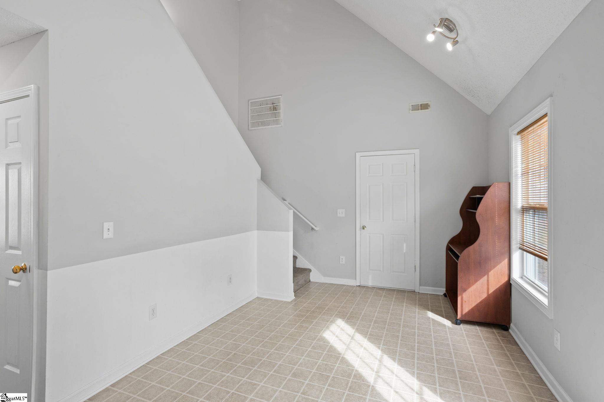 111 Flint Lane Property Photo 6