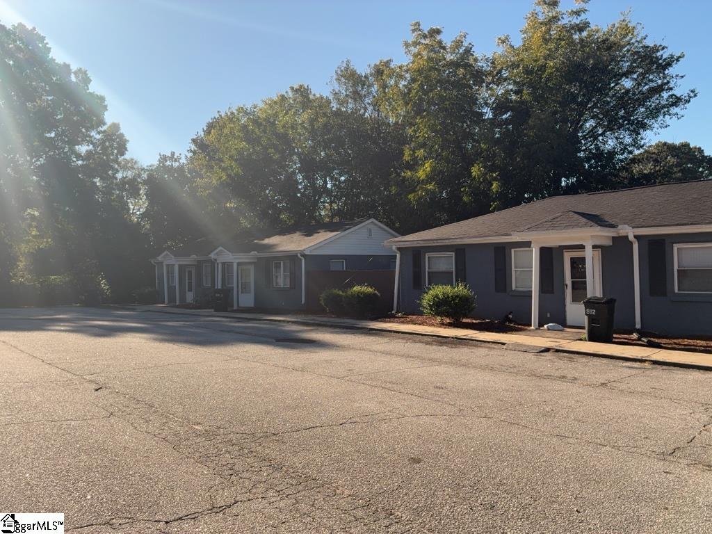902 Railroad Street Property Photo 13