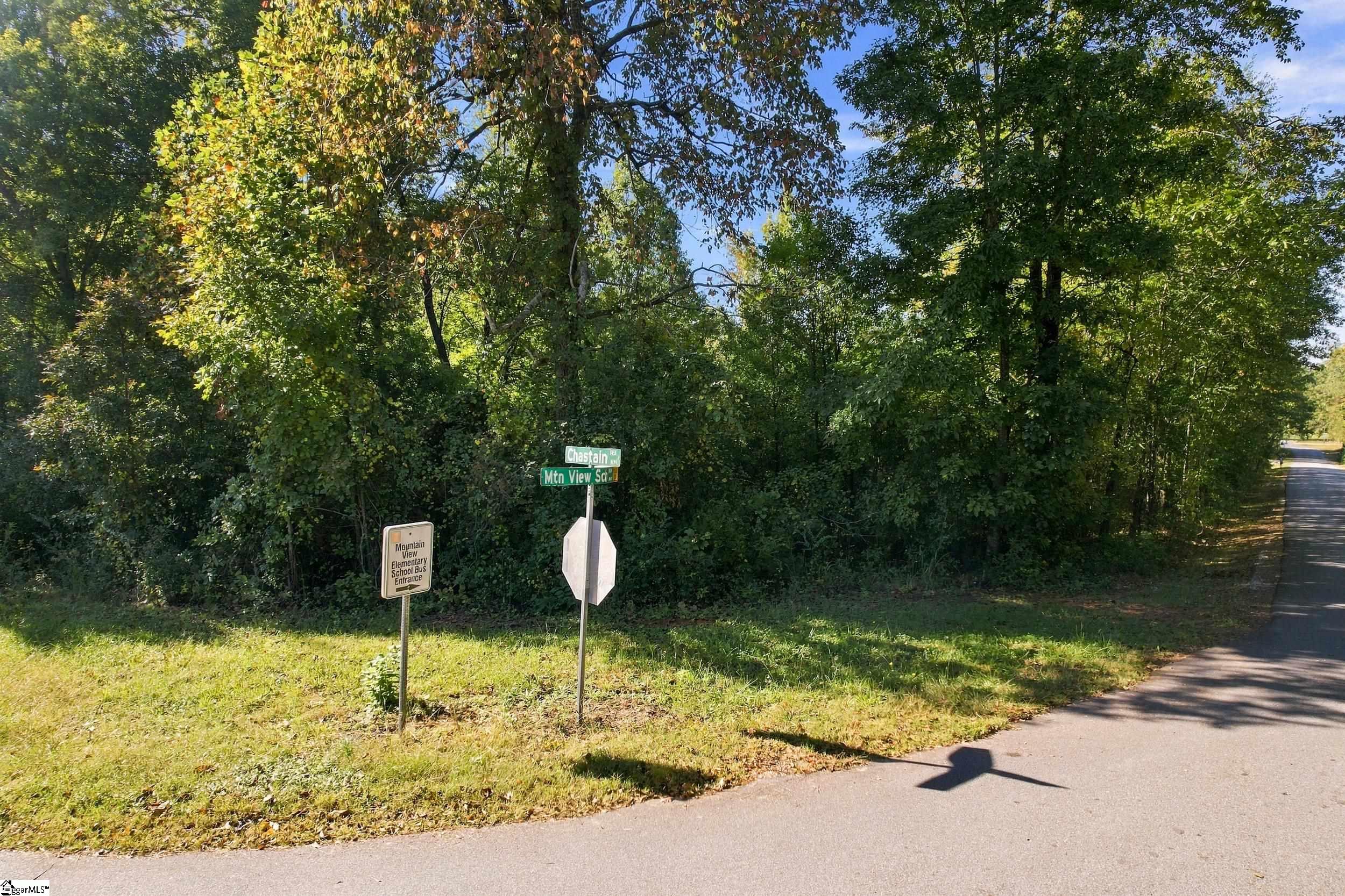 46 Mountain View School Road Property Photo 3