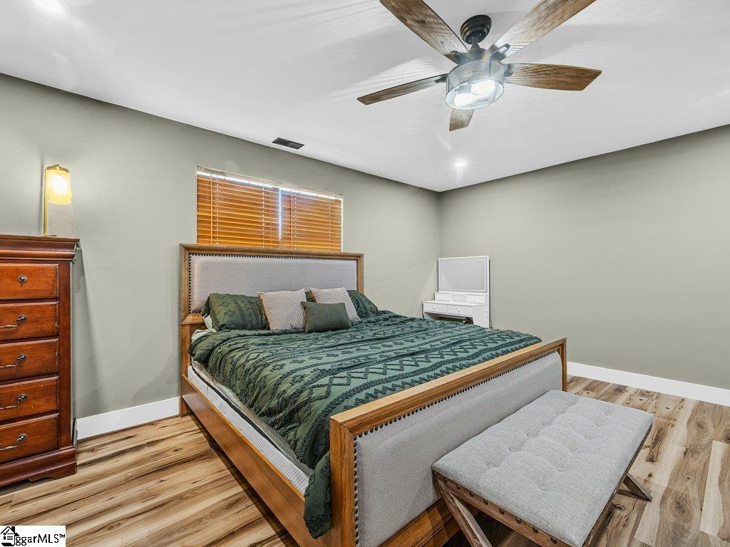 807 Glenn Springs Road Property Photo 17