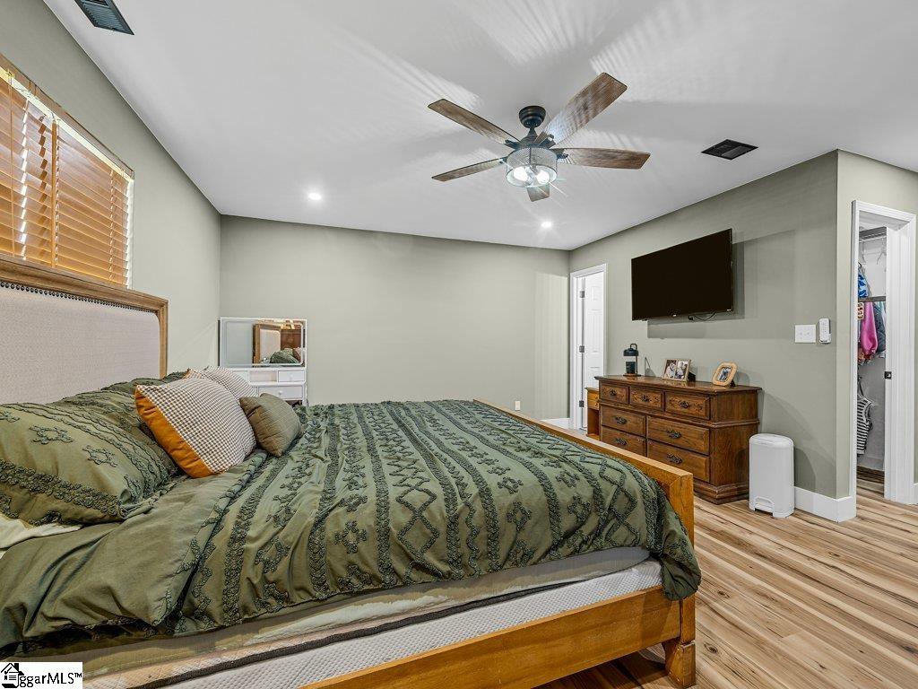 807 Glenn Springs Road Property Photo 18