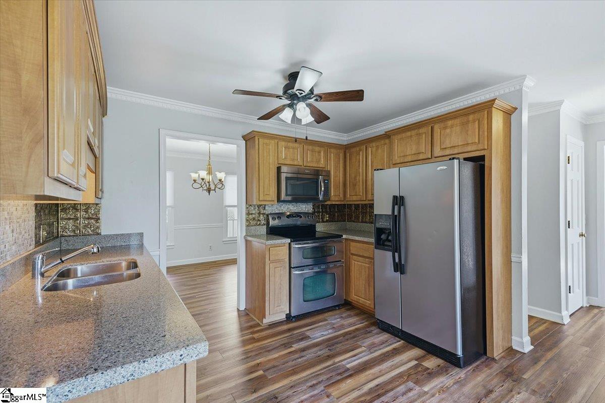 202 Bright Water Lane Property Photo 15