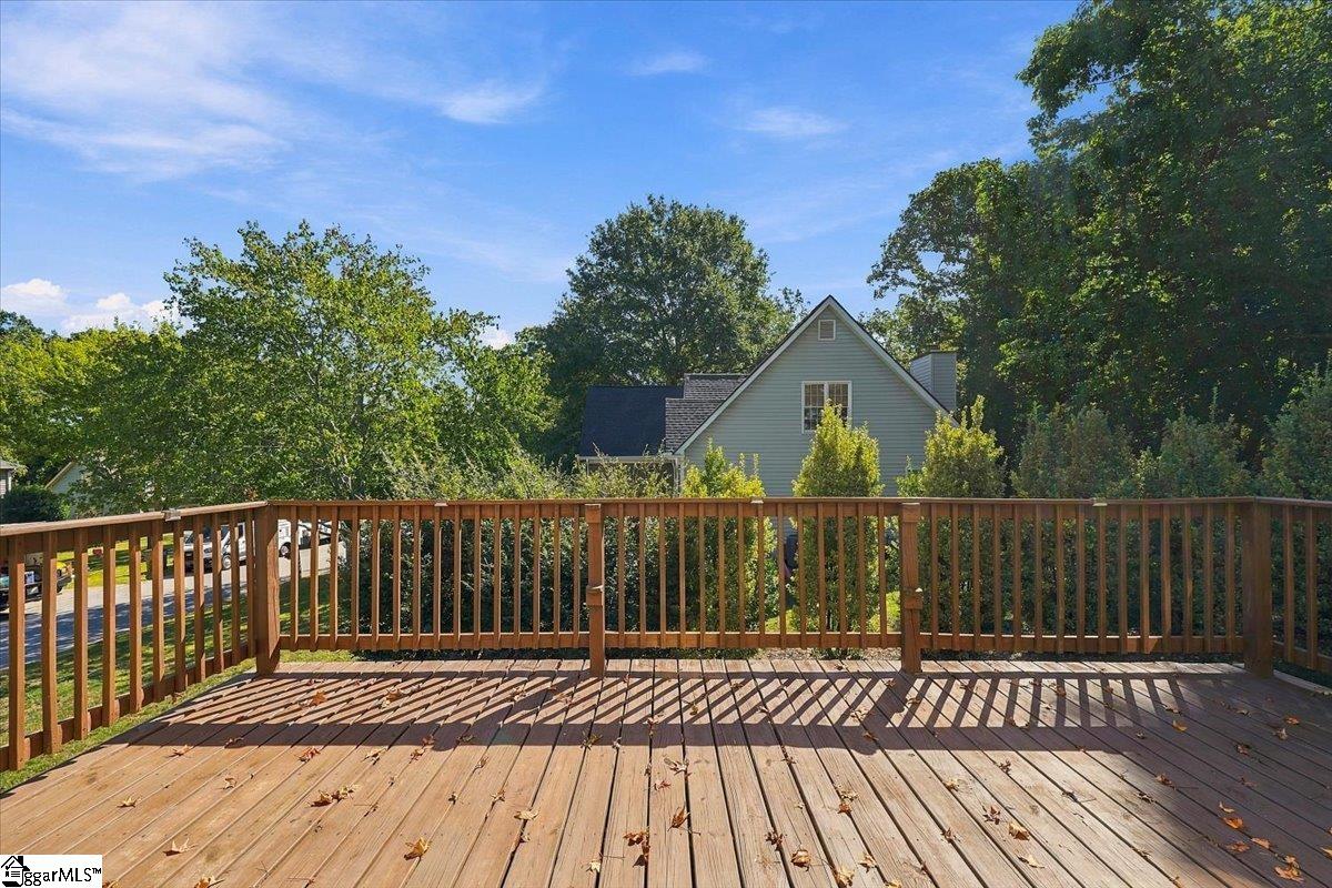 202 Bright Water Lane Property Photo 33