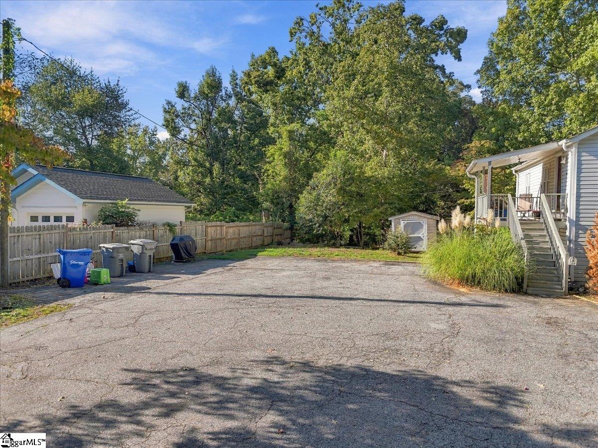 1676 Old Charlotte Road Property Photo 16