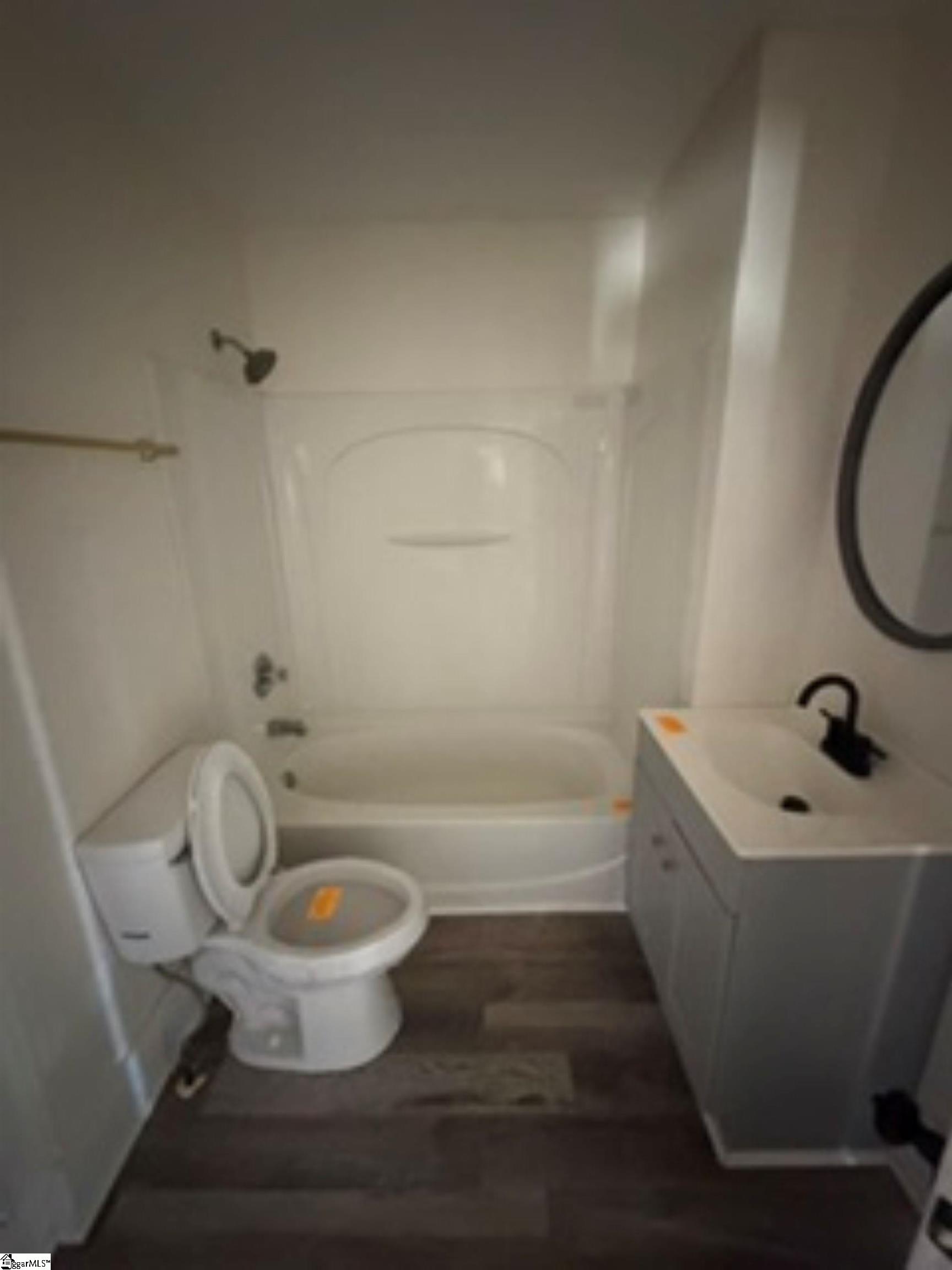 608 W Buford Street Property Photo 4