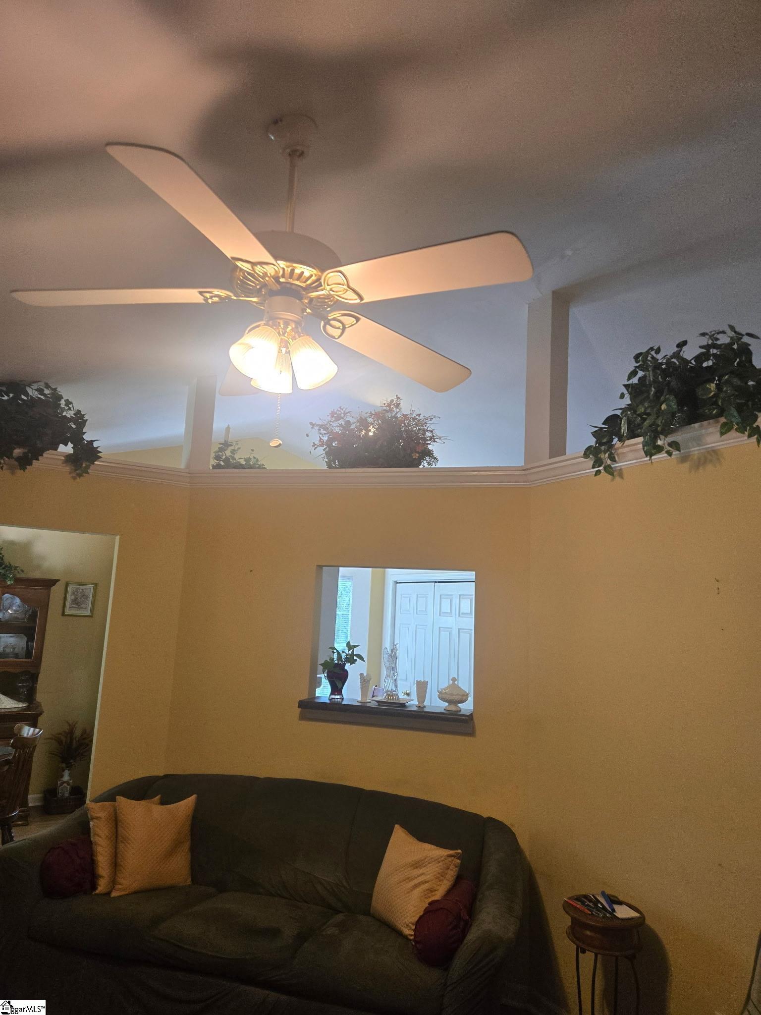 126 Kingsgate Way Property Photo 11