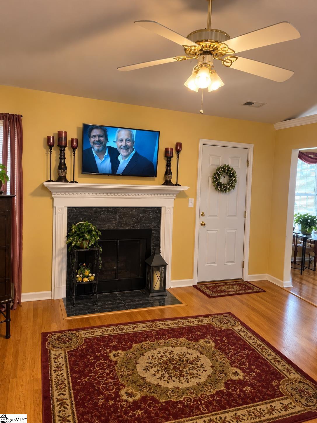 126 Kingsgate Way Property Photo 13