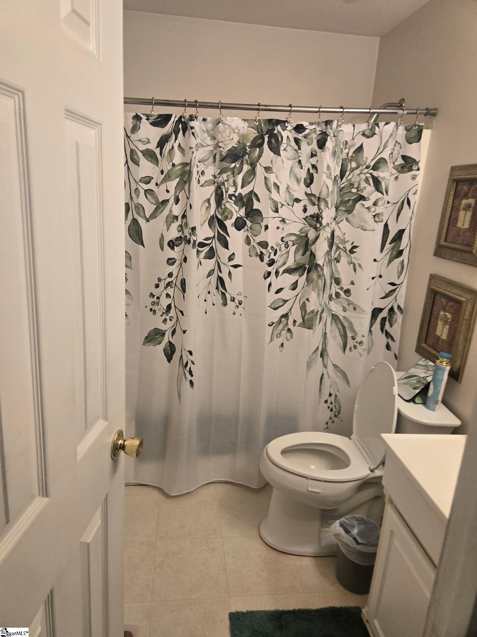 126 Kingsgate Way Property Photo 18
