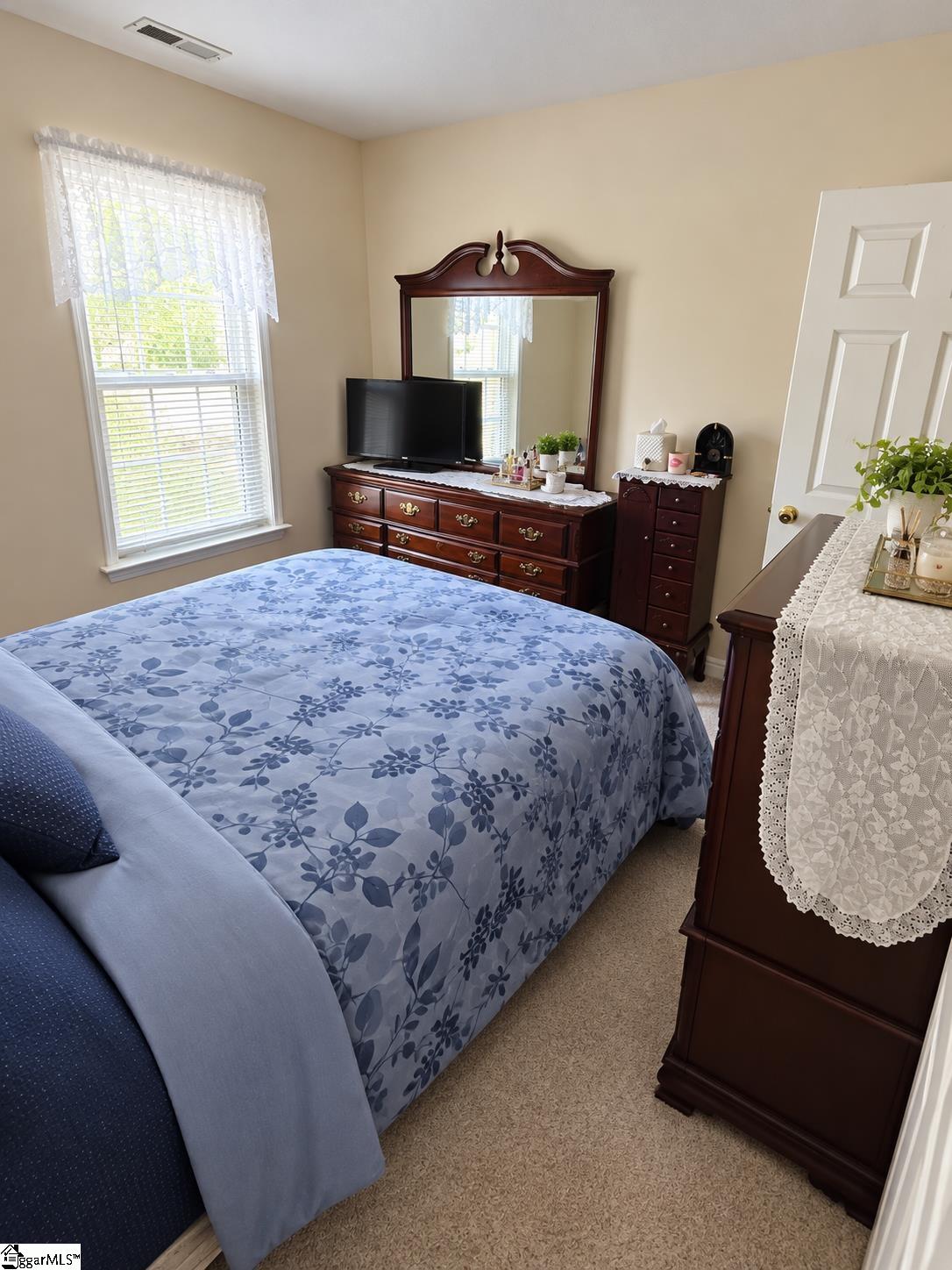 126 Kingsgate Way Property Photo 19