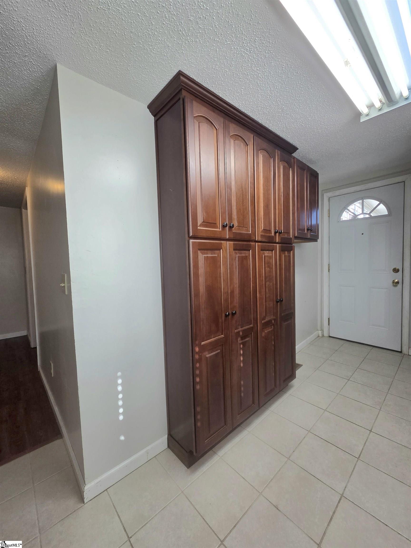2817 Anderson Road Property Photo 11