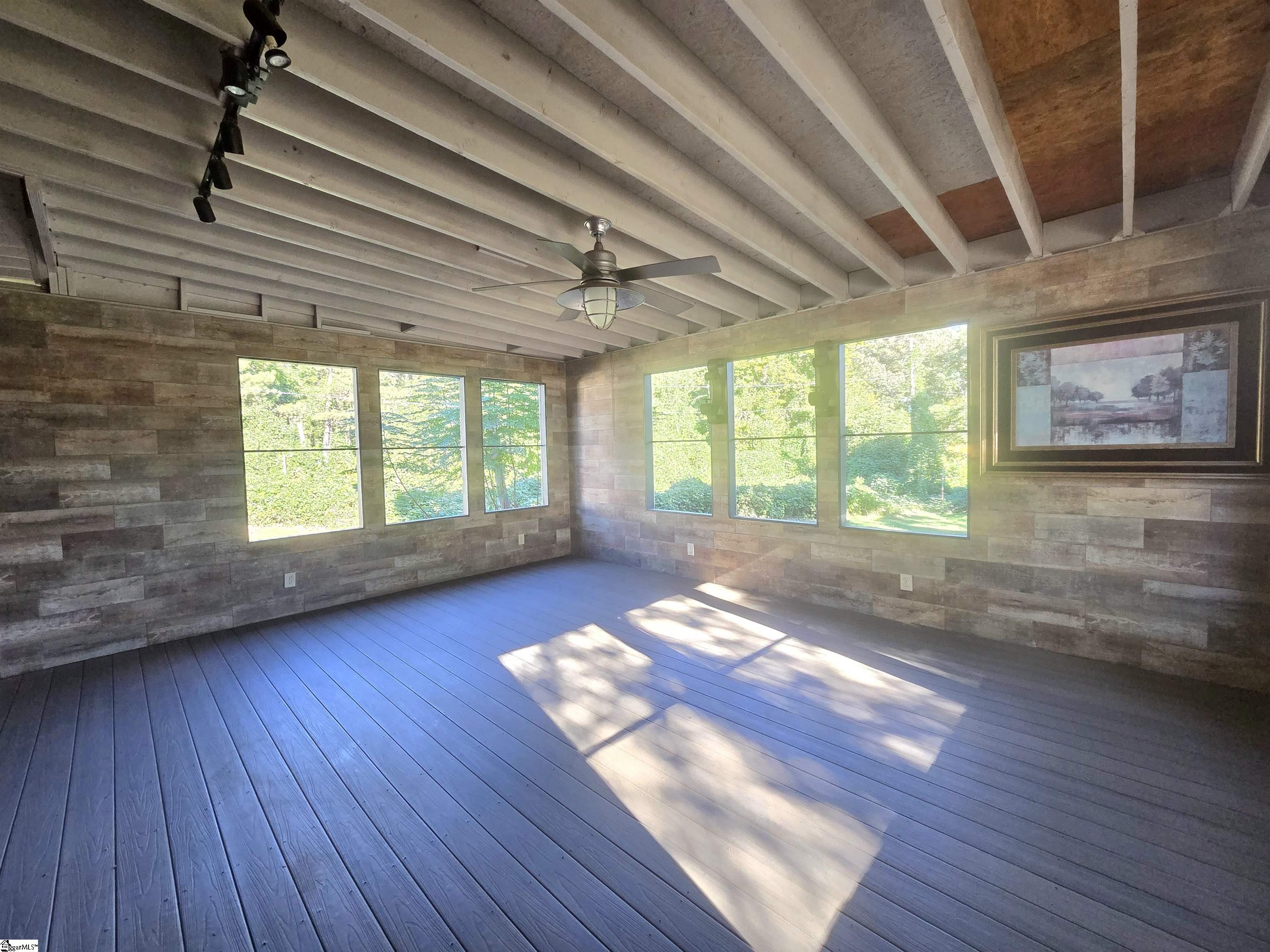 2817 Anderson Road Property Photo 19