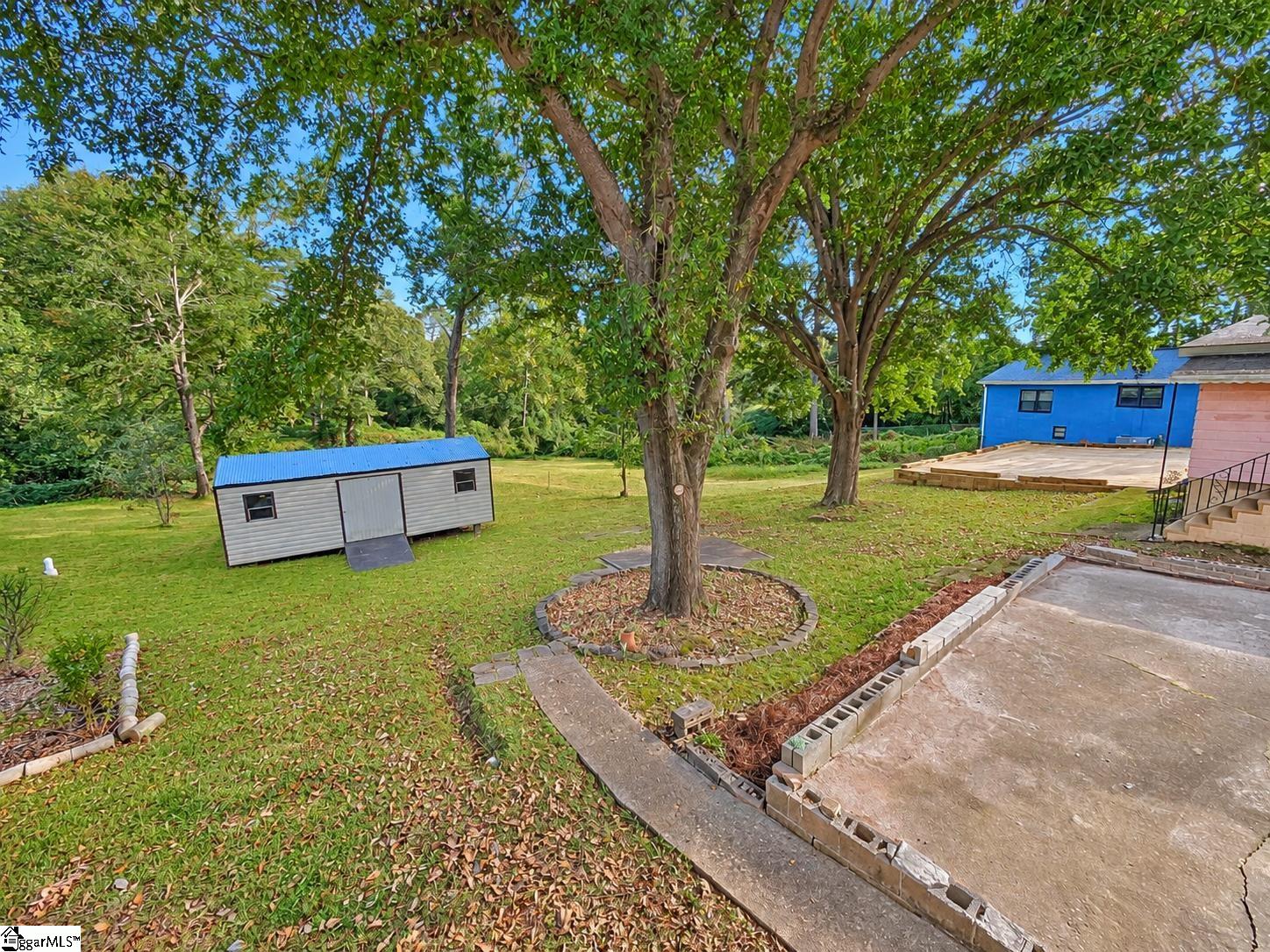 2817 Anderson Road Property Photo 21