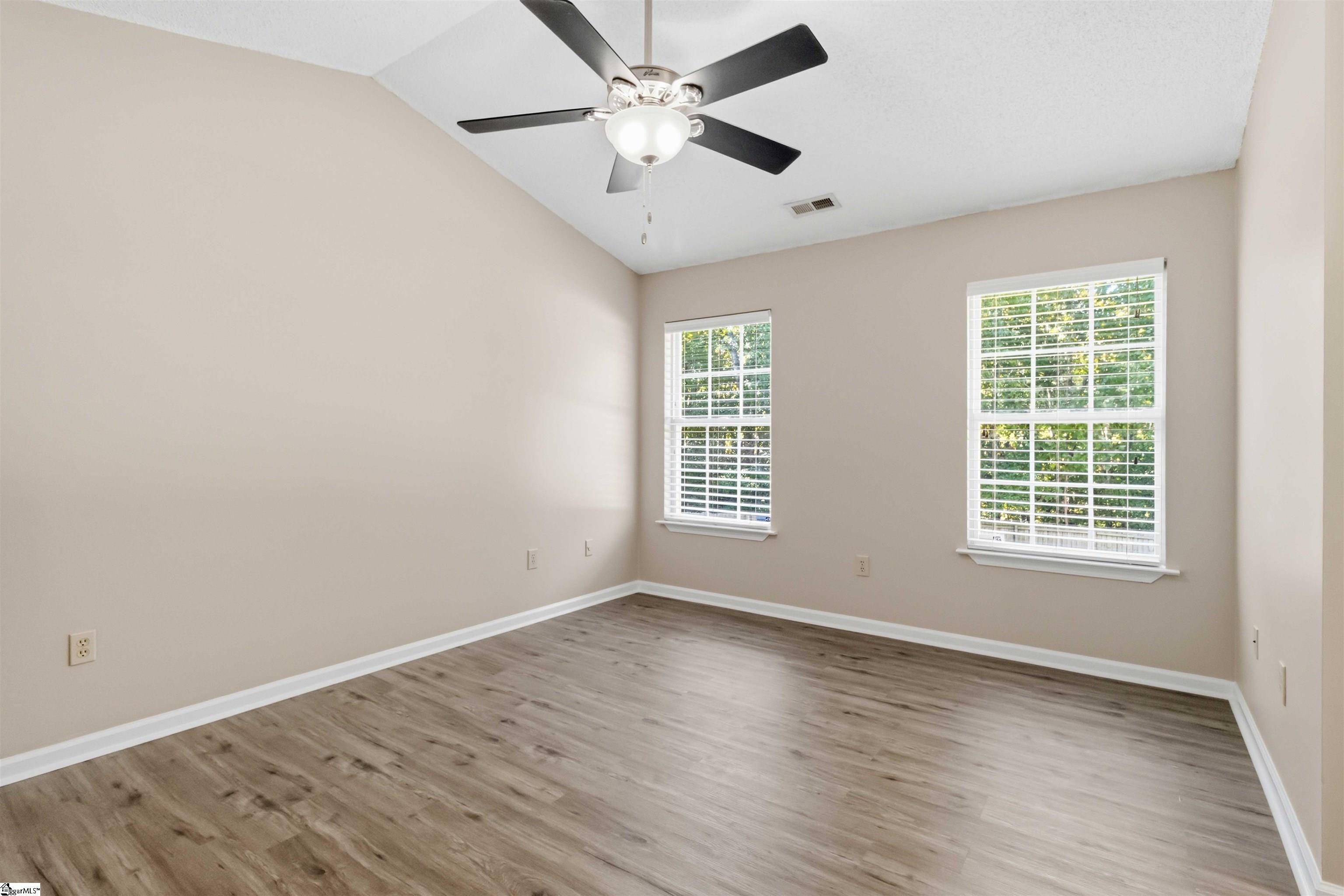 205 Riverside Chase Circle Property Photo 13