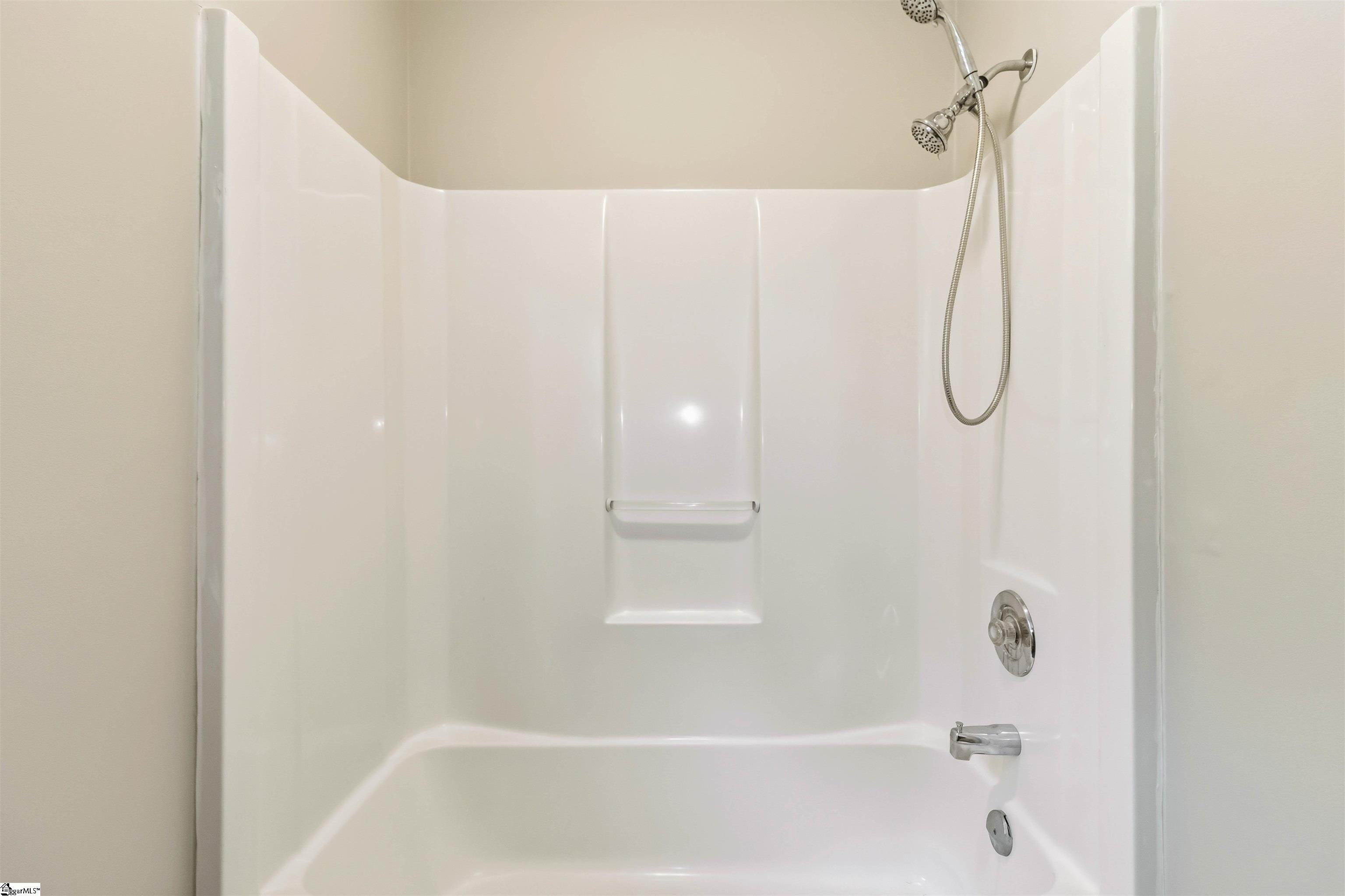 205 Riverside Chase Circle Property Photo 17