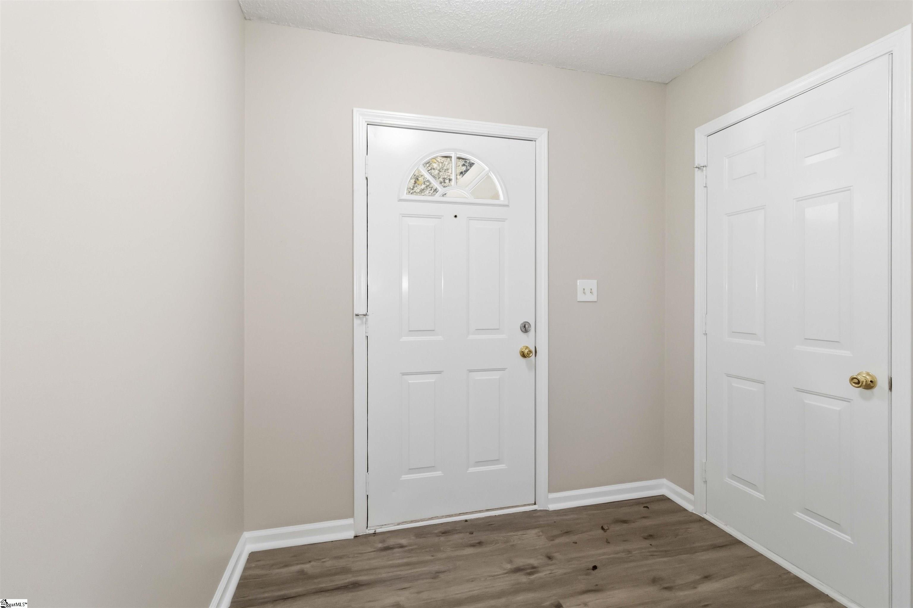 205 Riverside Chase Circle Property Photo 19