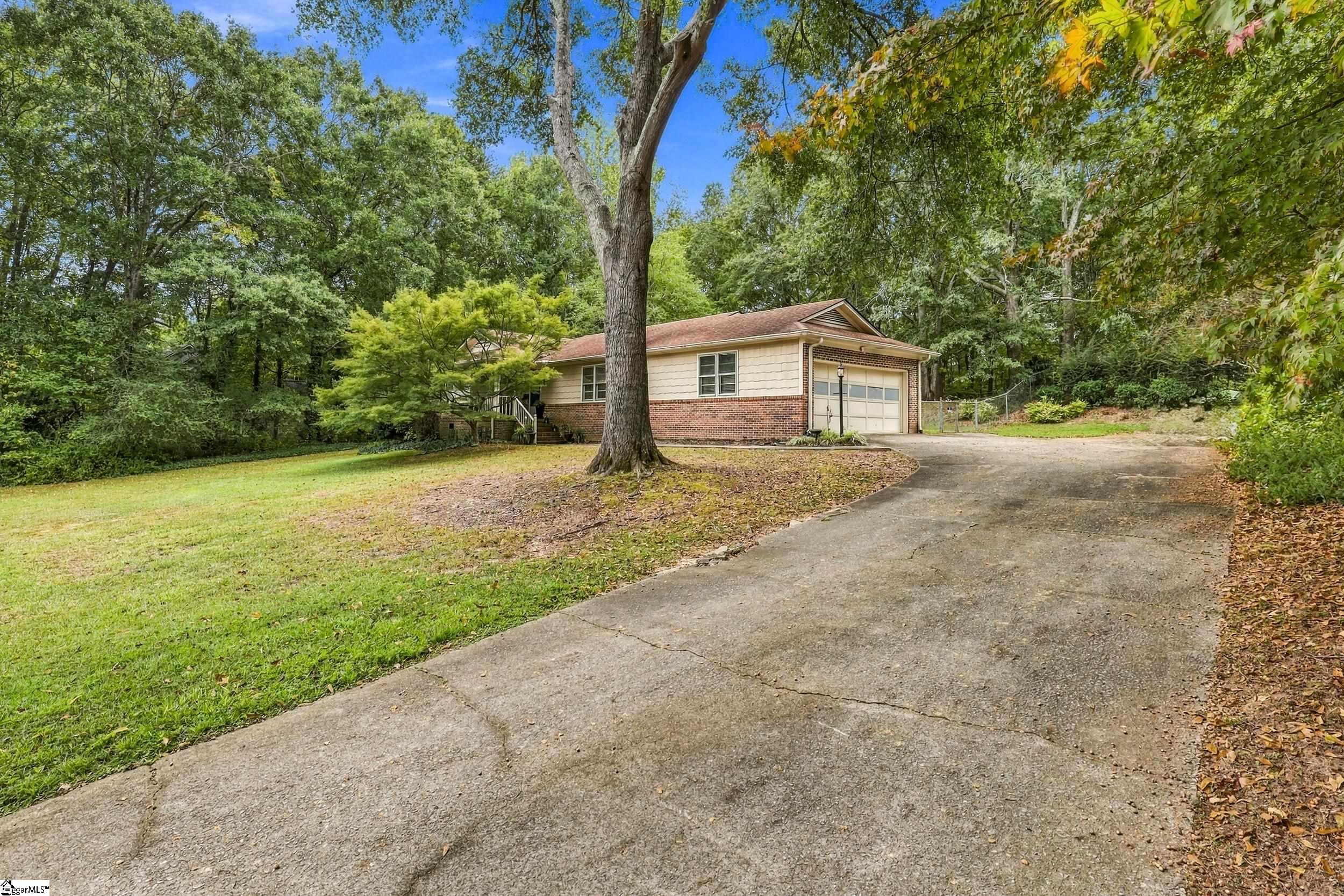 205 Belmont Drive Property Photo 26
