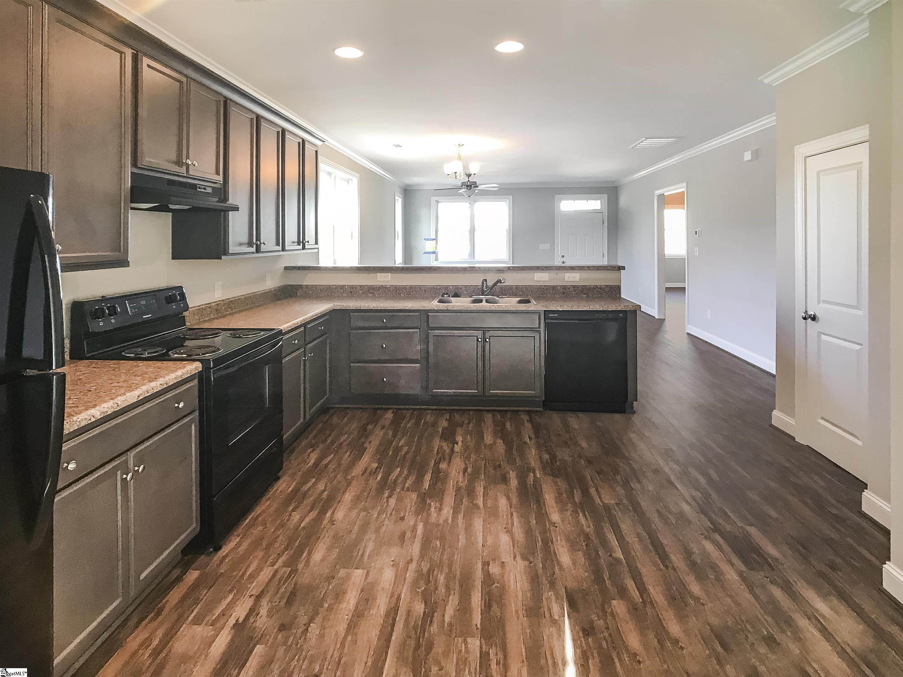 1606880 Property Photo 10