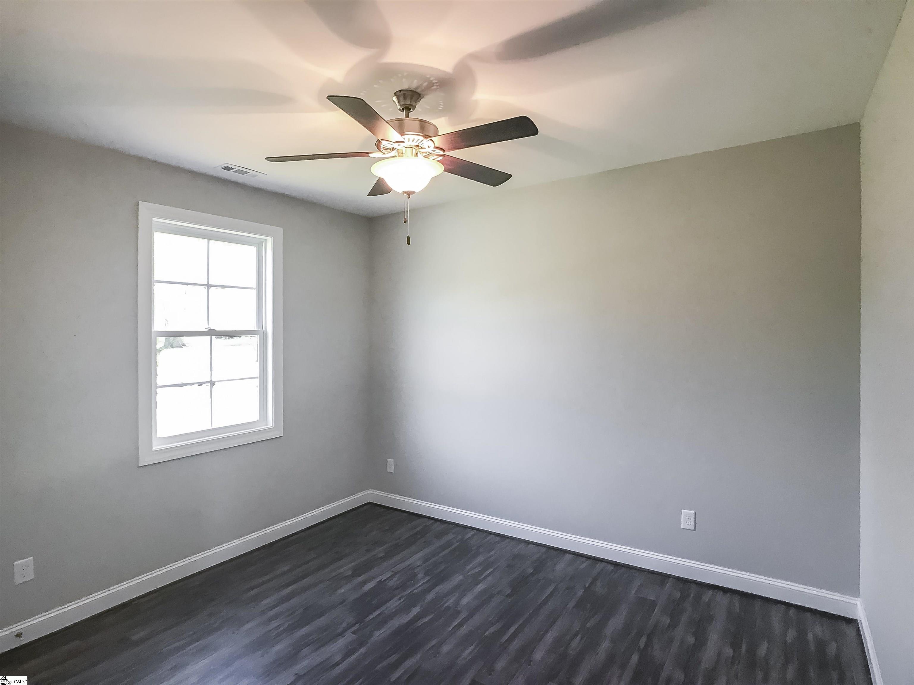 1606880 Property Photo 14