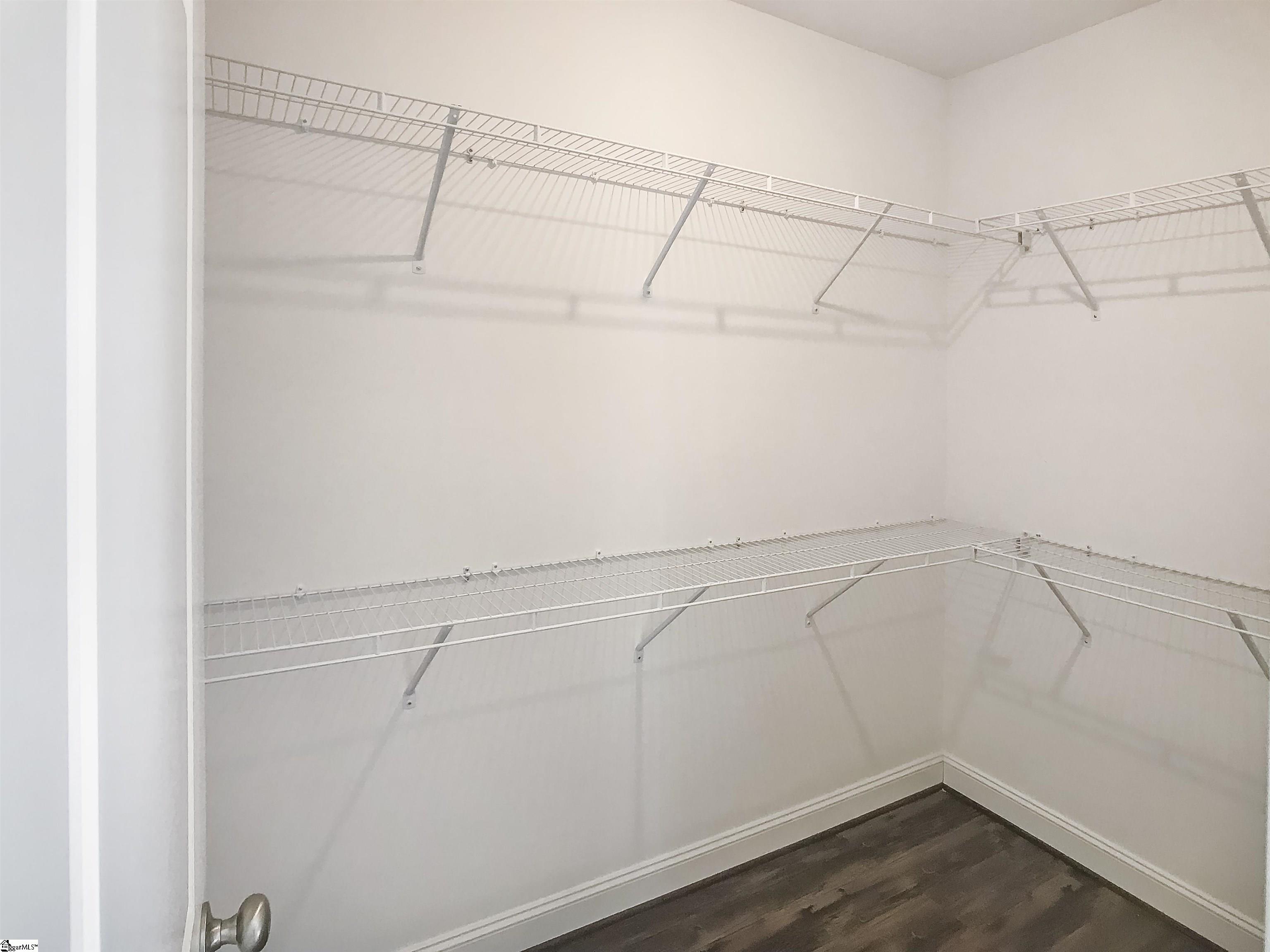 1606880 Property Photo 18