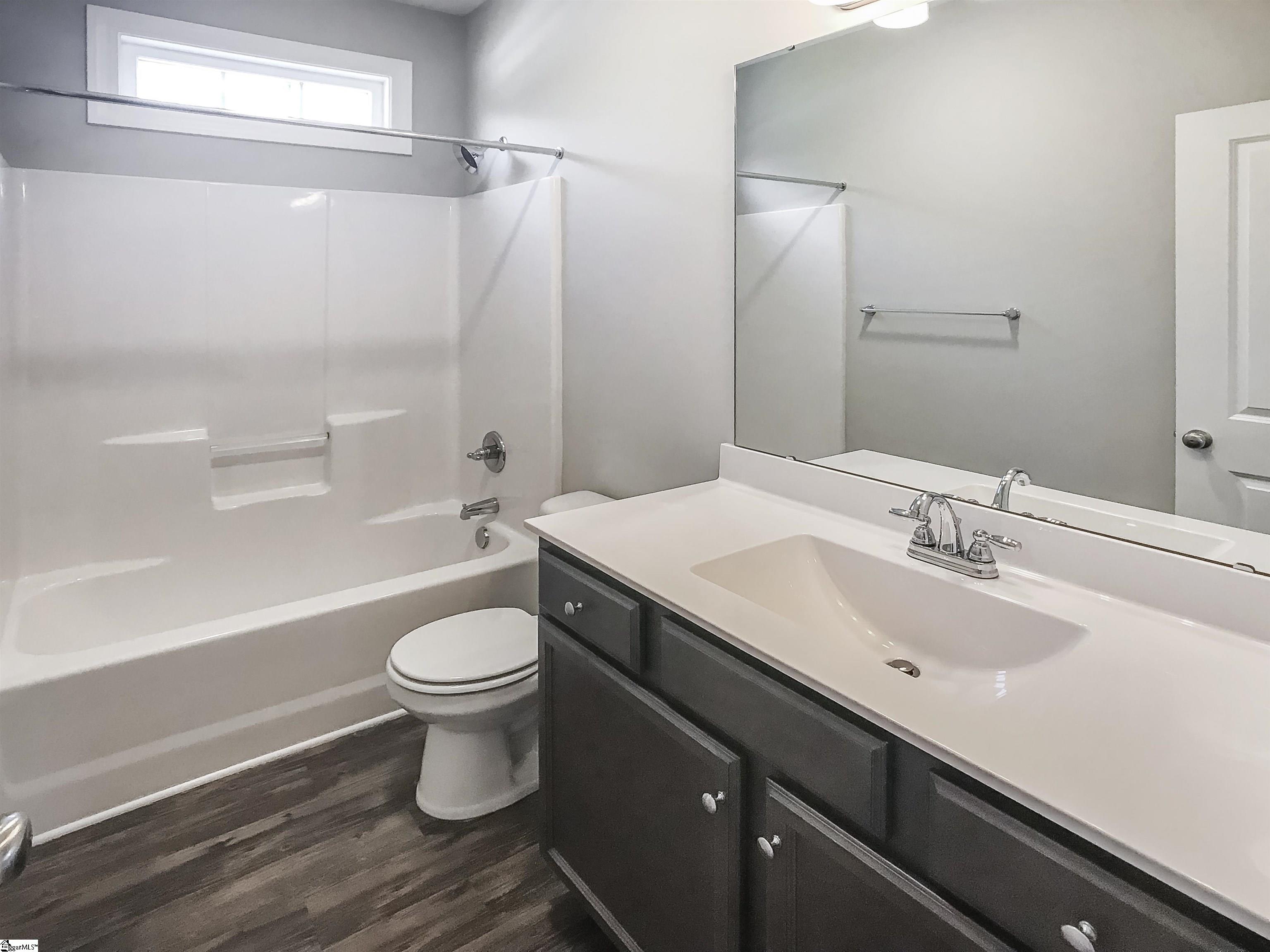 1606880 Property Photo 20