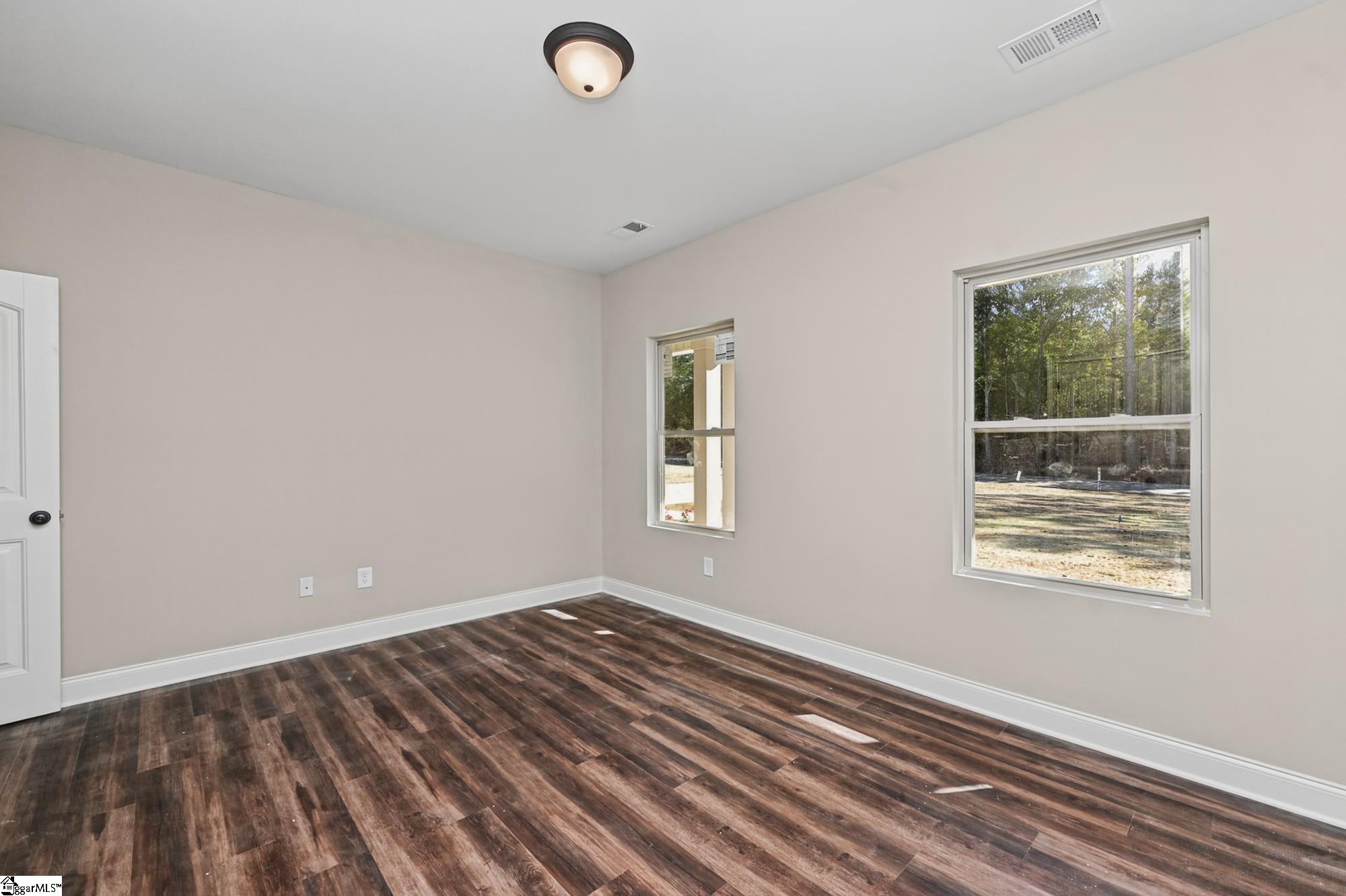 552 Hellams Road Property Photo 26