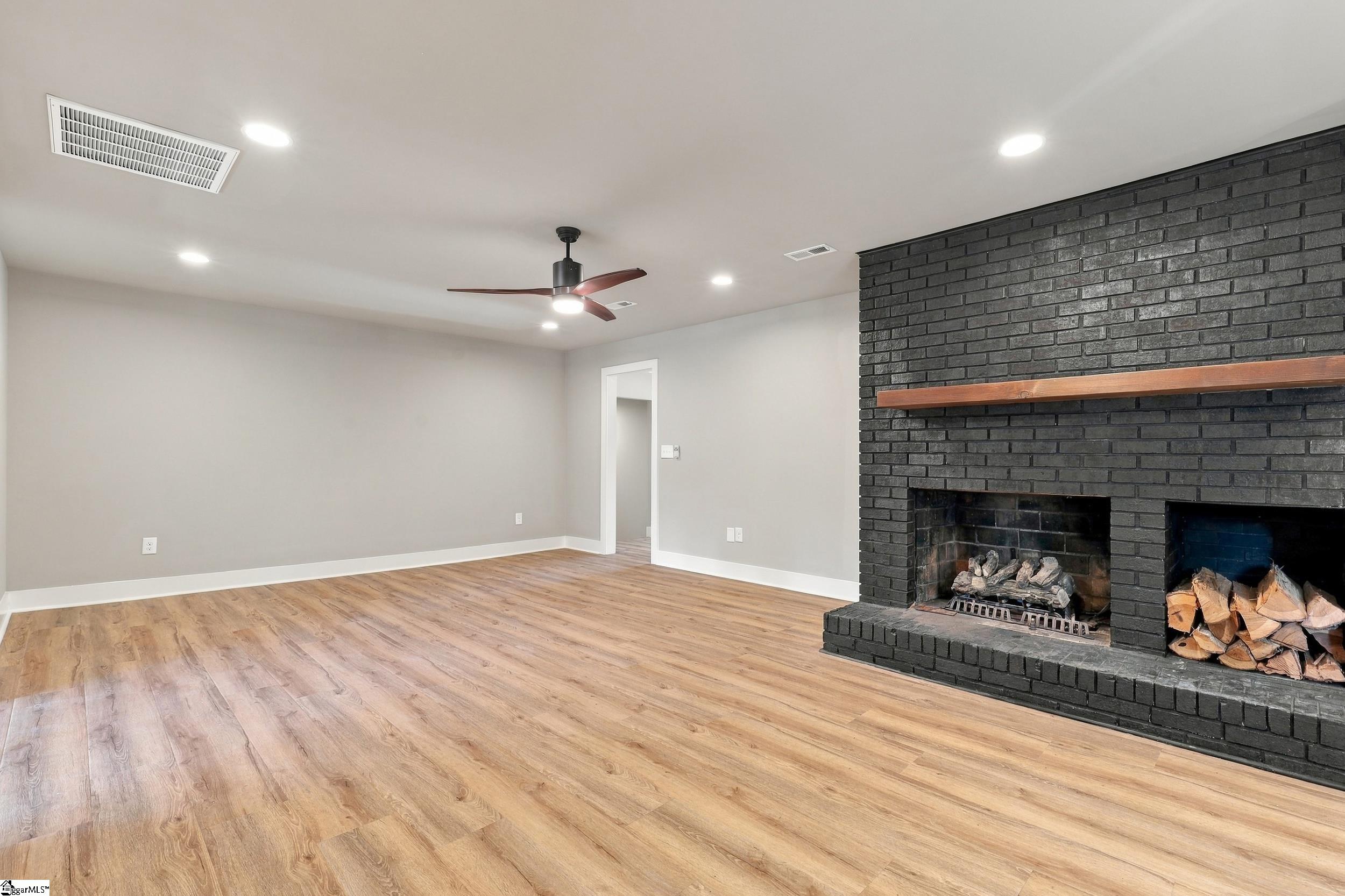 202 Dove Tree Road Property Photo 4